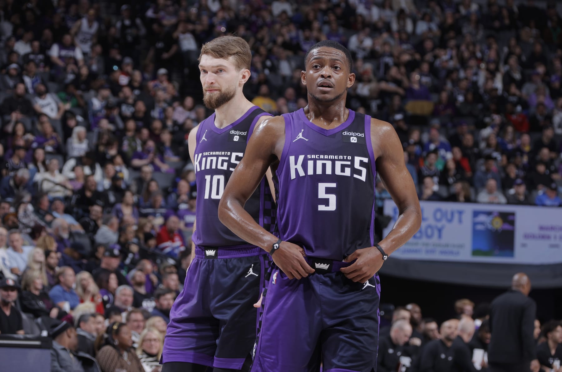 Domantas Sabonis and De'Aaron Fox