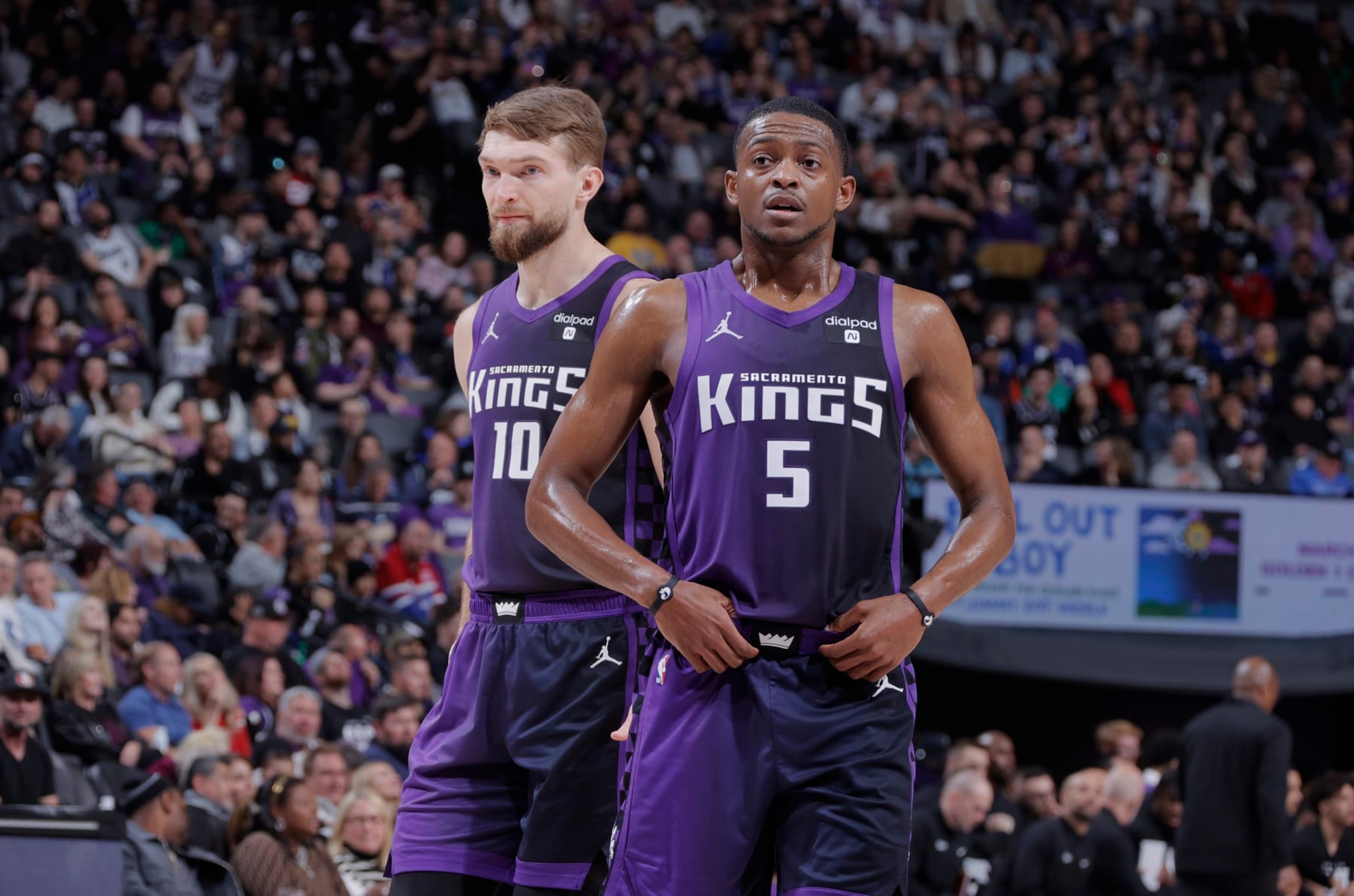 Domantas Sabonis and De'Aaron Fox