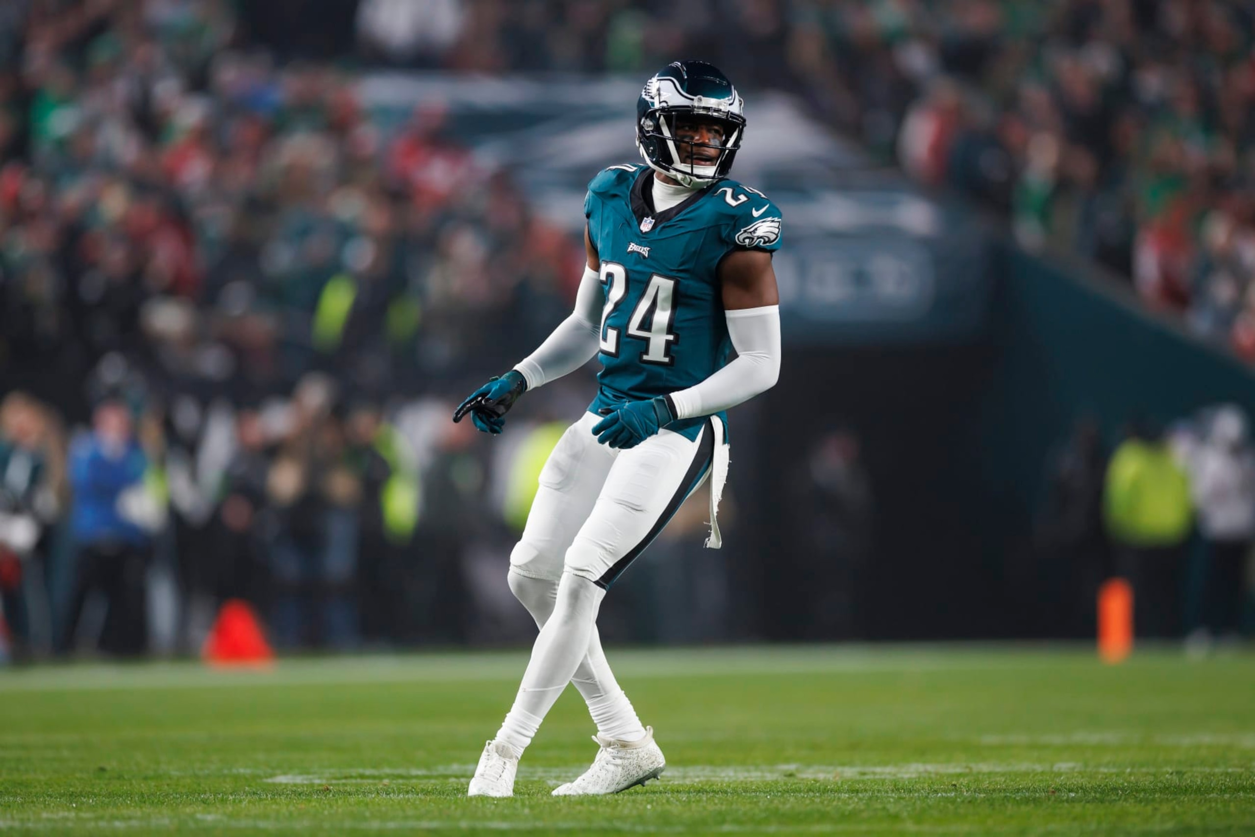 PHILADELPHIA, PENNSYLVANIA - DECEMBER 03: James Bradberry #24 of the Philadelphia Eagles defends in coverage during an NFL football game against the San Francisco 49ers at Lincoln Financial Field on December 3, 2023 in Philadelphia, Pennsylvania. (Photo by Ryan Kang/Getty Images) PHILADELPHIA, PENNSYLVANIA - DECEMBER 03: James Bradberry #24 of the Philadelphia Eagles defends in coverage during an NFL football game against the San Francisco 49ers at Lincoln Financial Field on December 3, 2023 in Philadelphia, Pennsylvania. (Photo by Ryan Kang/Getty Images)