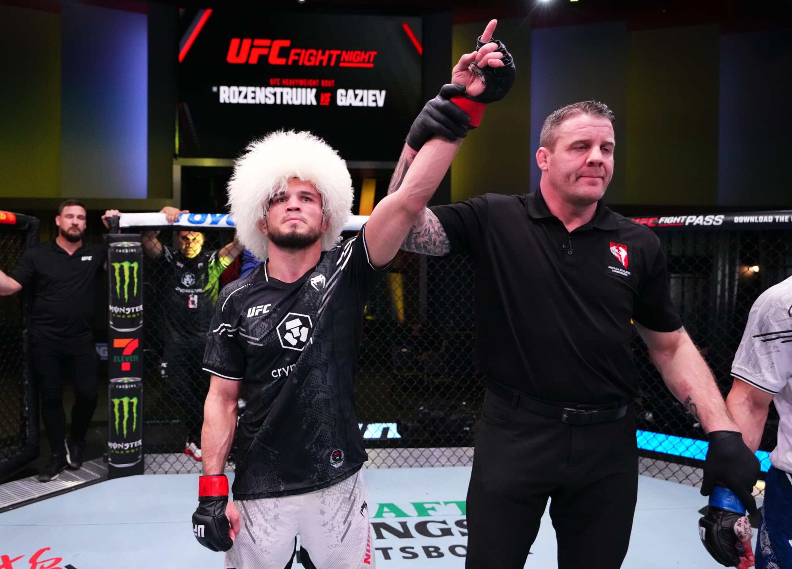 Umar Nurmagomedov reacts after his victory against Bekzat Almakhan