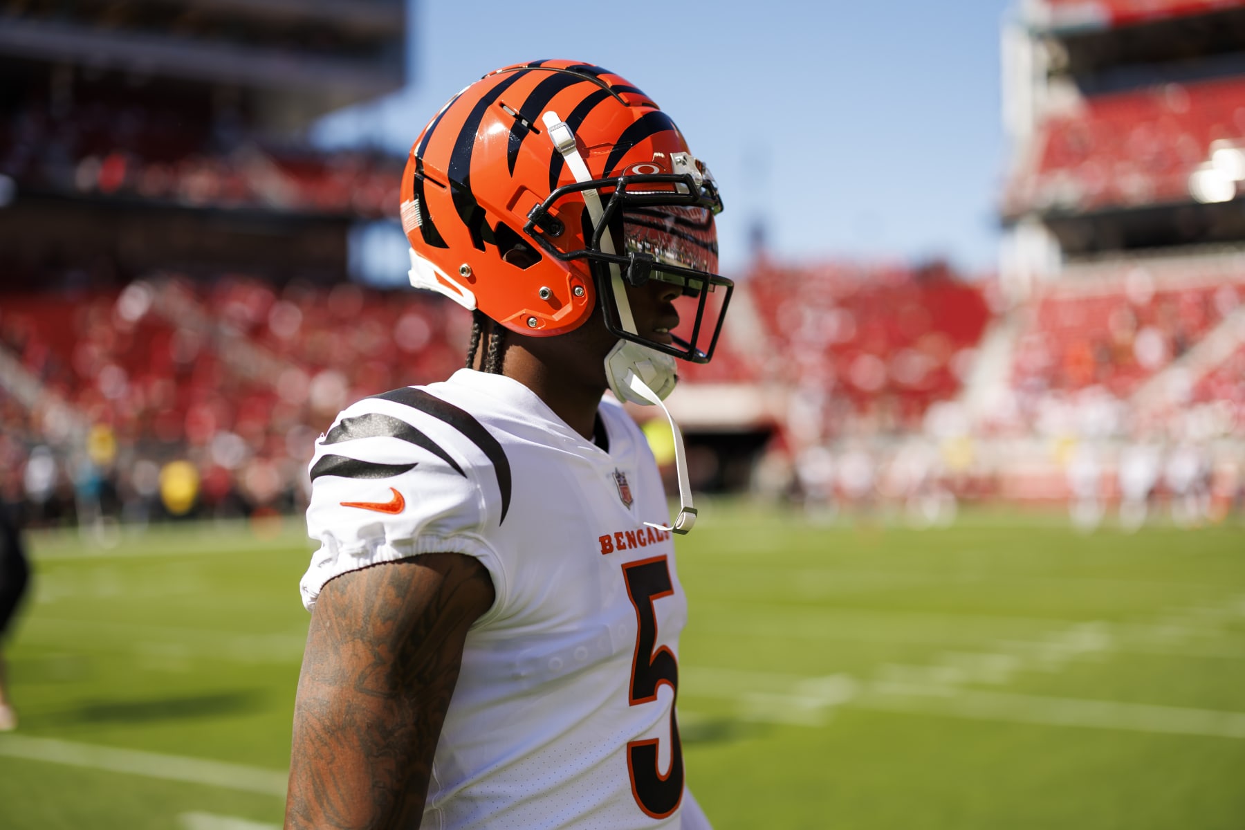 SANTA CLARA, CALIFORNIA - OCTOBER 29: Tee Higgins #5 of the Cincinnati Bengals looks on during pregame warmups before an NFL football game against the San Francisco 49ers at Levi's Stadium on October 29, 2023 in Santa Clara, California. (Photo by Ryan Kang/Getty Images)