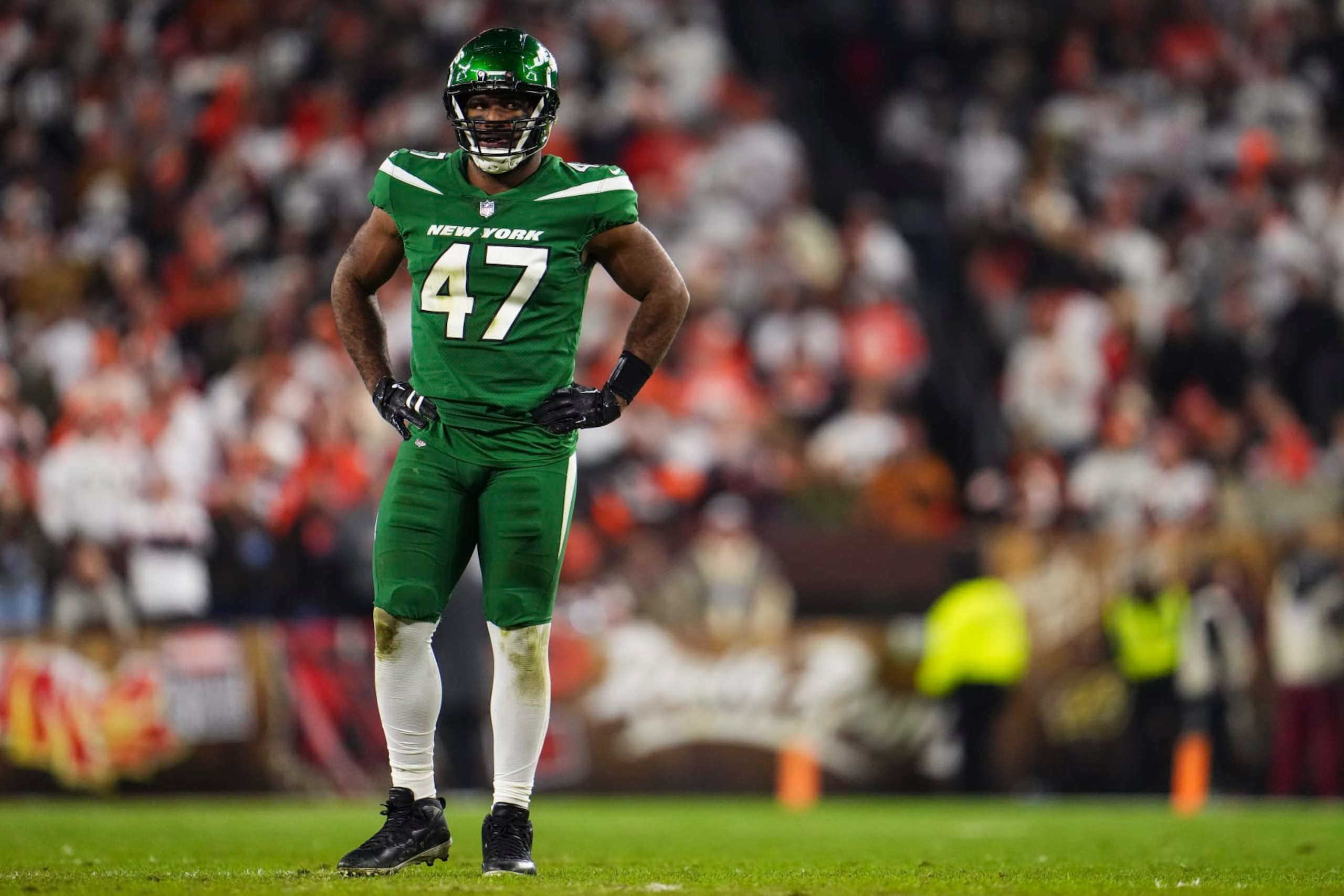CLEVELAND, OH - DECEMBER 28: Bryce Huff #47 of the New York Jets looks on from the field during an NFL football game against the Cleveland Browns at Cleveland Browns Stadium on December 28, 2023 in Cleveland, Ohio. (Photo by Cooper Neill/Getty Images)