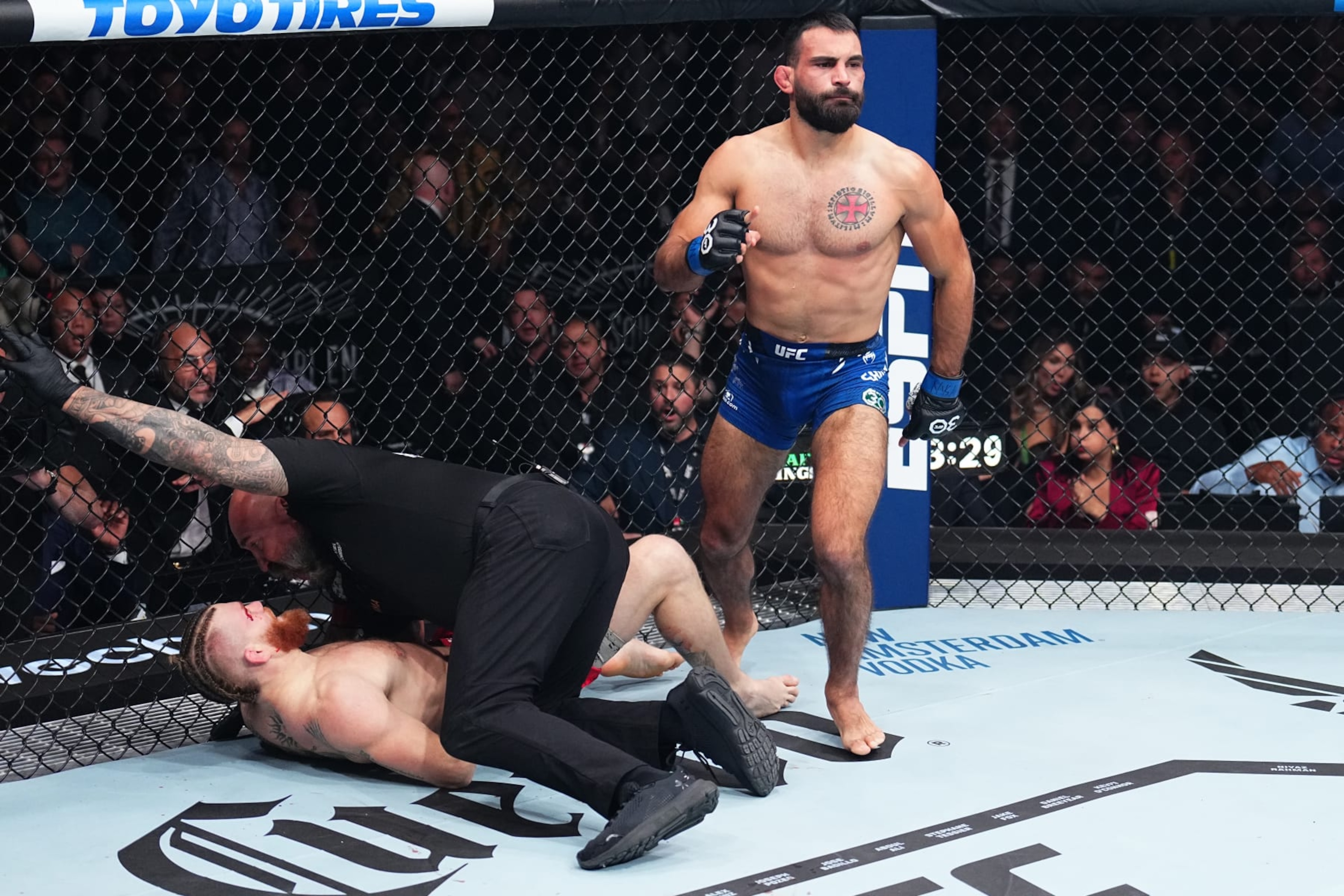 Benoit Saint-Denis knocks out Matt Frevola
