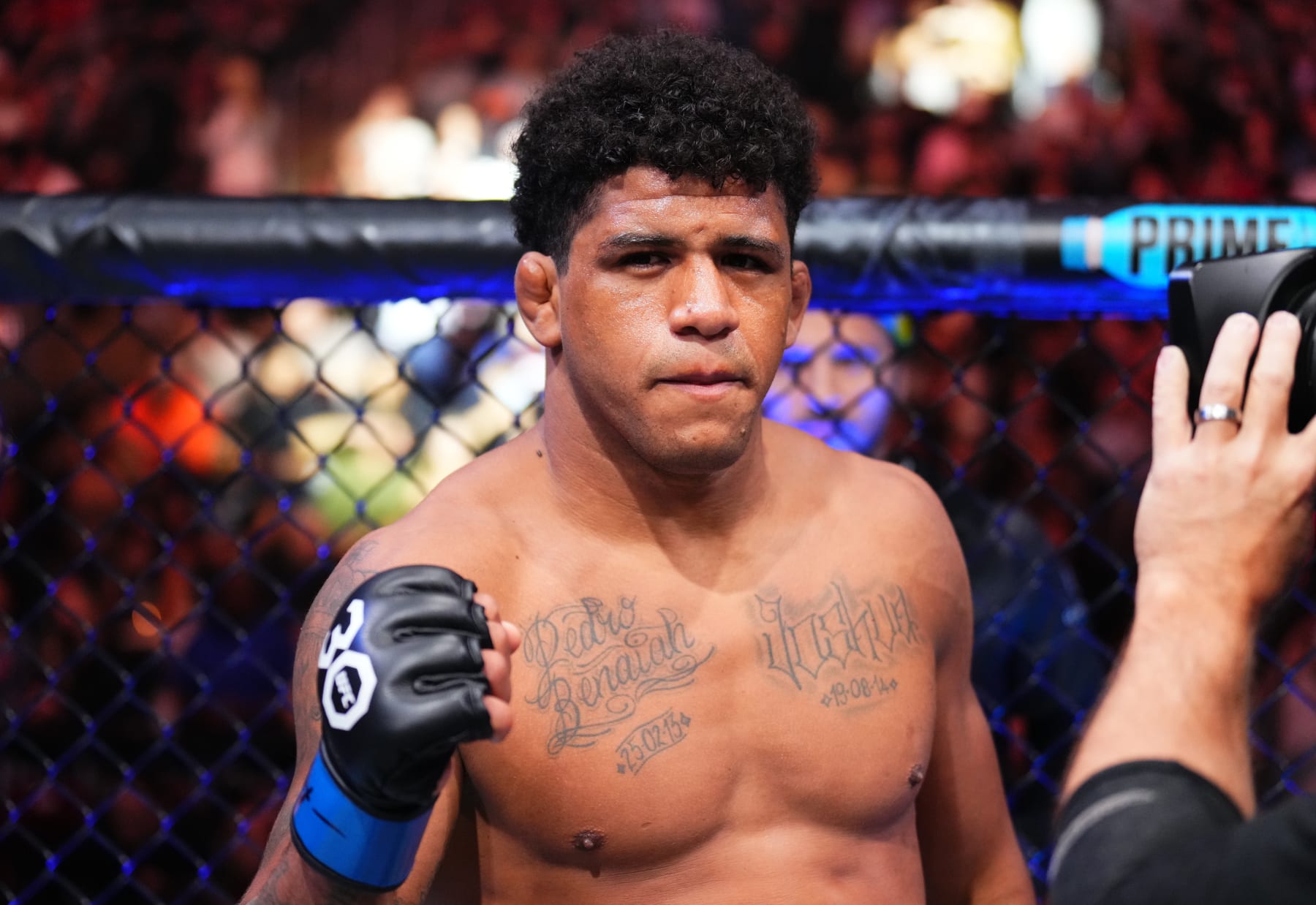 Gilbert Burns prepares to fight Belal Muhammad