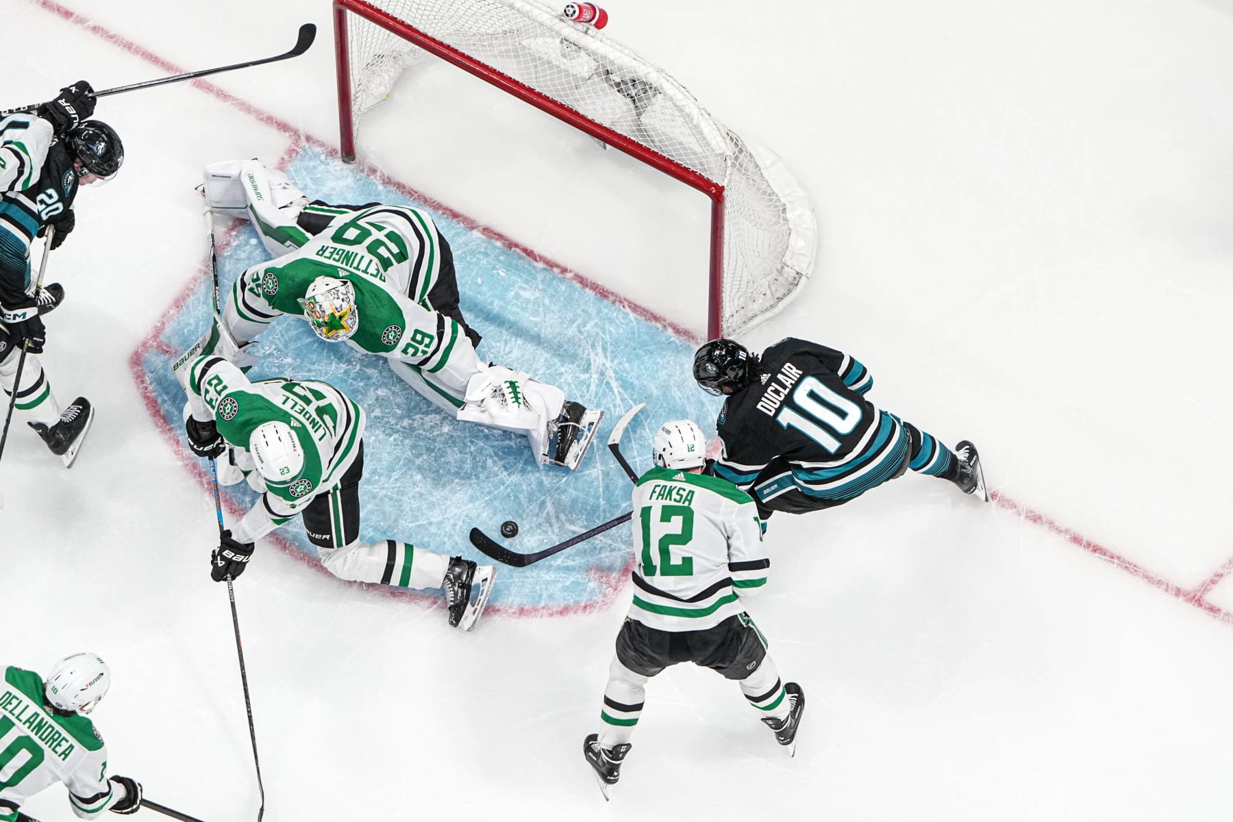 SAN JOSE, CALIFORNIA - MARCH 5: Anthony Duclair #10 of the San Jose Sharks scores a goal against the Dallas Stars during the second period at SAP Center on March 5, 2024 in San Jose, California. (Photo by Andreea Cardani/NHLI via Getty Images)