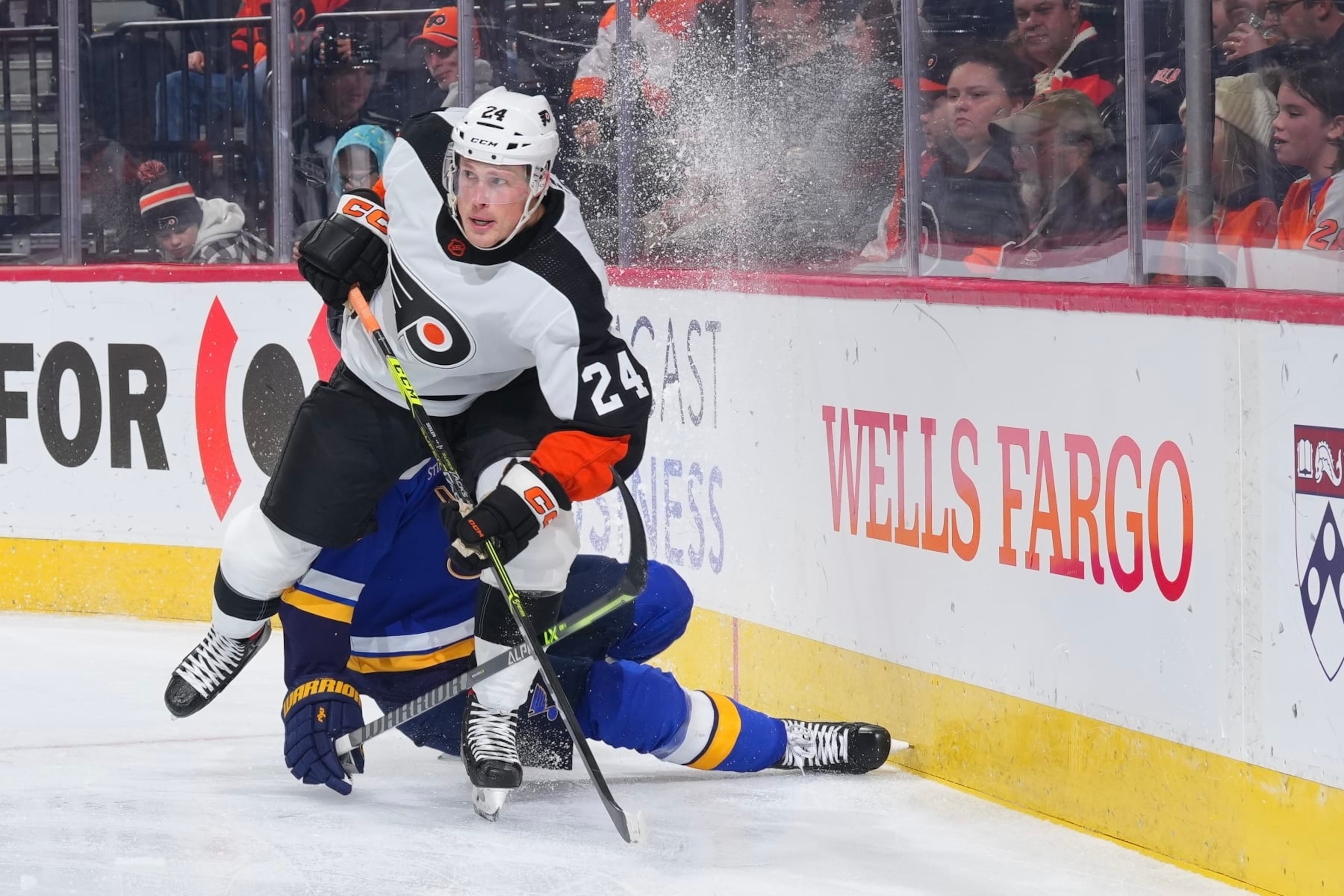 PHILADELPHIA, PA - NOVEMBER 08: Nick Seeler #24 of the Philadelphia Flyers skates against the St. Louis Blues at the Wells Fargo Center on November 8, 2022 in Philadelphia, Pennsylvania. (Photo by Mitchell Leff/NHLI via Getty Images) PHILADELPHIA, PA - NOVEMBER 08: Nick Seeler #24 of the Philadelphia Flyers skates against the St. Louis Blues at the Wells Fargo Center on November 8, 2022 in Philadelphia, Pennsylvania. (Photo by Mitchell Leff/NHLI via Getty Images)