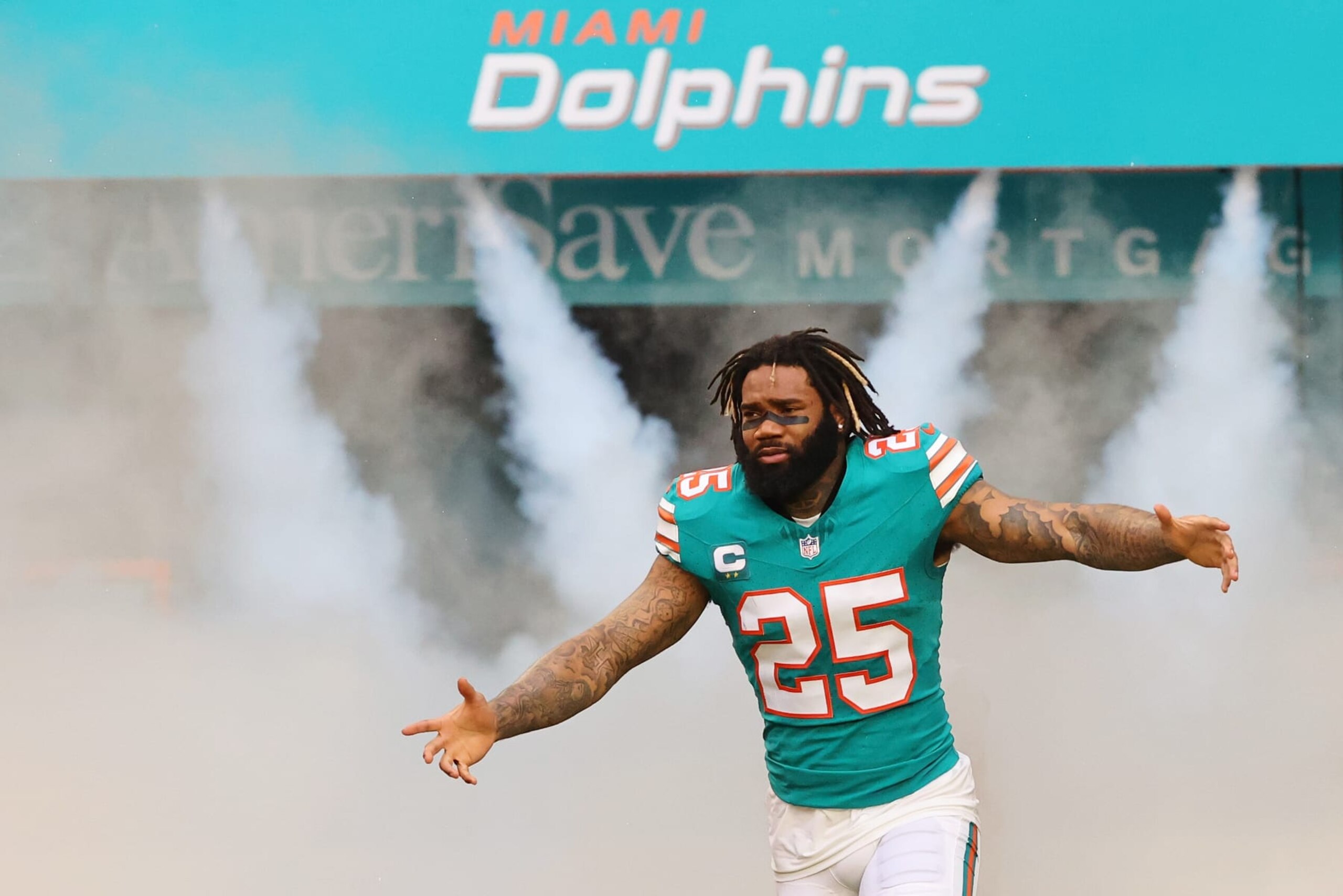 MIAMI GARDENS, FLORIDA - DECEMBER 24: \mm25#2 of the Miami Dolphins takes the field during player introductions prior to a game against the Dallas Cowboys at Hard Rock Stadium on December 24, 2023 in Miami Gardens, Florida.  The Dolphins defeated the Cowboys 22-20. (Photo by Stacy Revere/Getty Images)