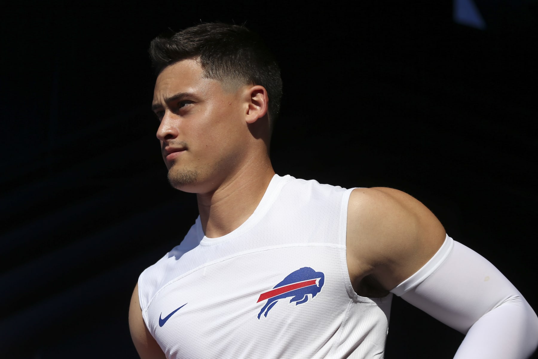 ORCHARD PARK, NEW YORK - AUGUST 05: Matt Araiza #19 of the Buffalo Bills takes the field during practice on August 05, 2022 in Orchard Park, New York. (Photo by Joshua Bessex/Getty Images) ORCHARD PARK, NEW YORK - AUGUST 05: Matt Araiza #19 of the Buffalo Bills takes the field during practice on August 05, 2022 in Orchard Park, New York. (Photo by Joshua Bessex/Getty Images)