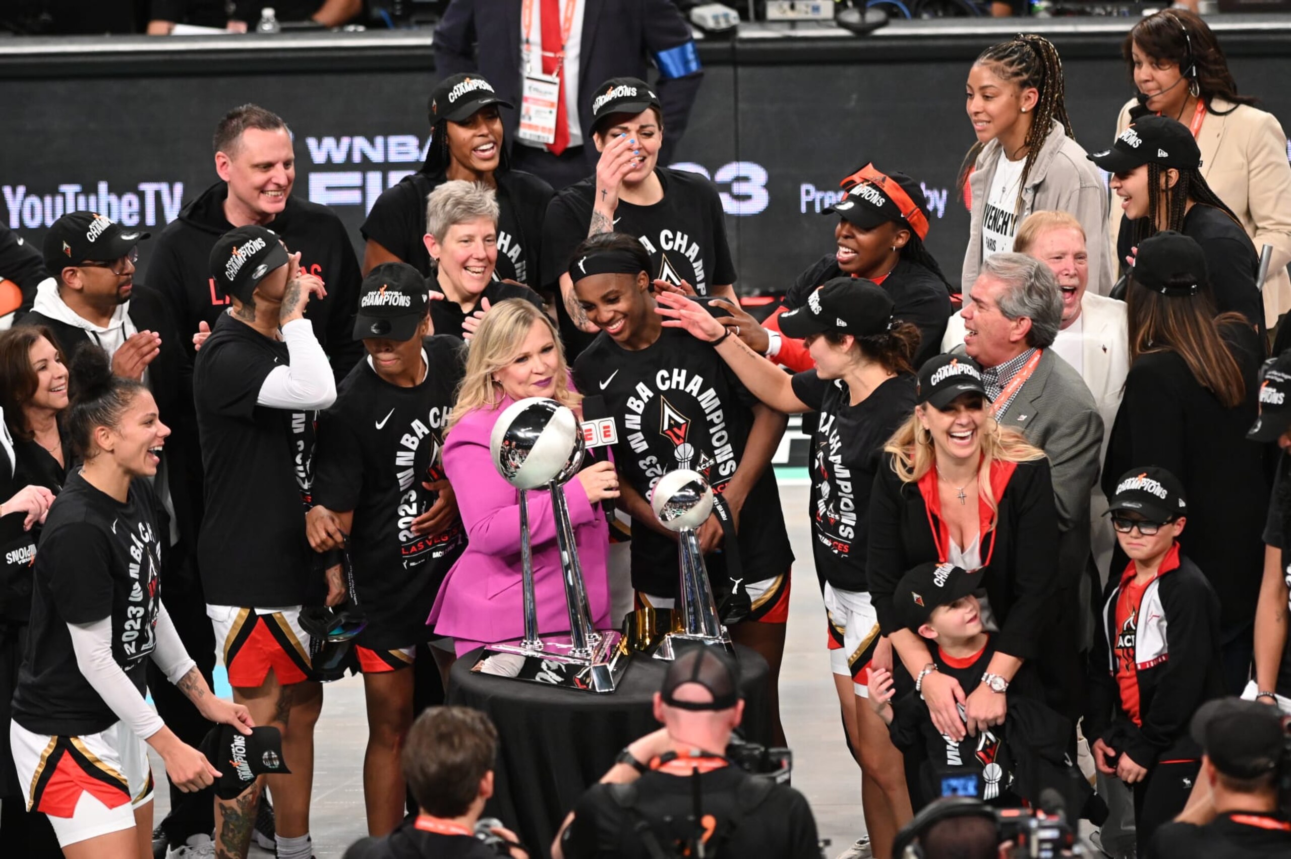 BROOKLYN, NY - OCTOBER 18: The Las Vegas Aces celebrate winning the WNBA Championship during game 4 of the 2023 WNBA Finals on October 18, 2023 at Barclays Center in Brooklyn, New York. NOTE TO USER: User expressly acknowledges and agrees that, by downloading and or using this photograph, user is consenting to the terms and conditions of the Getty Images License Agreement. Mandatory Copyright Notice: Copyright 2023 NBAE (Photo by Mike Lawrence/NBAE via Getty Images)