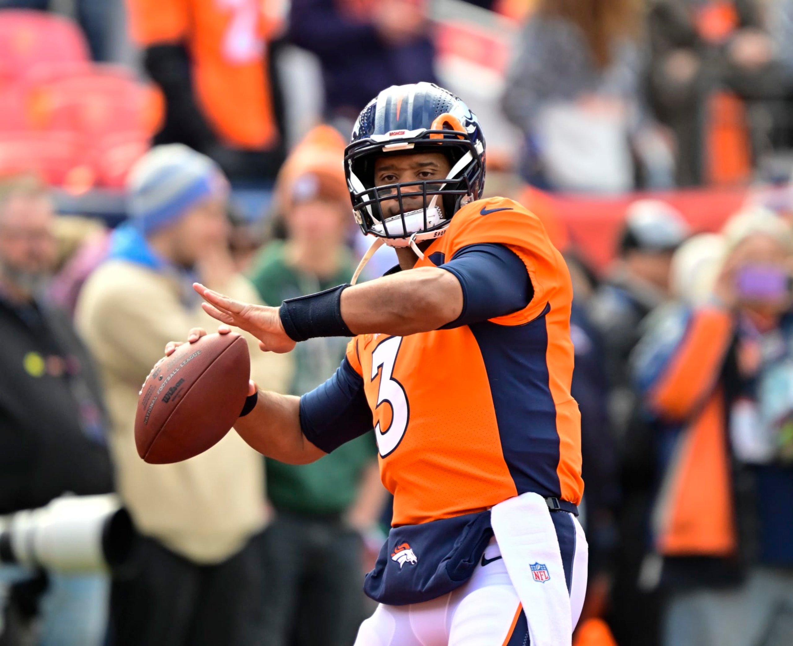 DENVER, CO - DECEMBER 31: Denver Broncos quarterback Russell Wilson (3) during warmups before the game against the Los Angeles Chargers at Empower Field at Mile High Denver, Colorado on Sunday, December 31, 2023. (Photo by Andy Cross/MediaNews Group/The Denver Post via Getty Images)