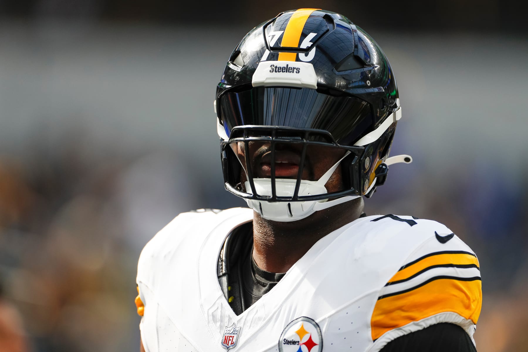 INGLEWOOD, CA - OCTOBER 22: Pittsburgh Steelers offensive tackle Chukwuma Okorafor (76) warms up prior to an NFL regular season game between the Pittsburgh Steelers and the Los Angeles Rams on October 22, 2023, at SoFi Stadium in Inglewood, CA. (Photo by Brandon Sloter/Icon Sportswire via Getty Images) INGLEWOOD, CA - OCTOBER 22: Pittsburgh Steelers offensive tackle Chukwuma Okorafor (76) warms up prior to an NFL regular season game between the Pittsburgh Steelers and the Los Angeles Rams on October 22, 2023, at SoFi Stadium in Inglewood, CA. (Photo by Brandon Sloter/Icon Sportswire via Getty Images)