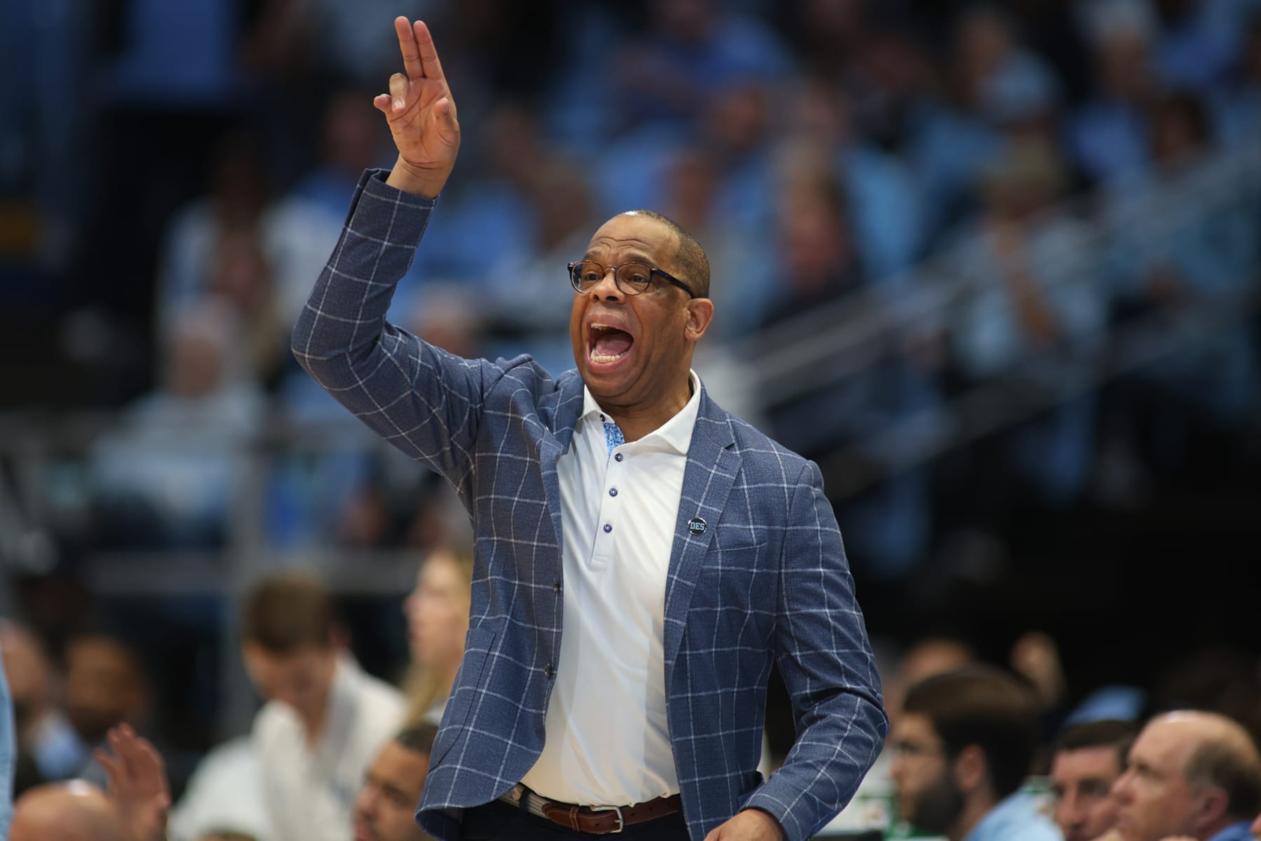 CHAPEL HILL, NC - MARCH 05: North Carolina Tar Heels head coach Hubert Davis calls out the play during the college basketball game between the North Carolina Tar Heels and the Notre Dame Fighting Irish on March 5, 2024 at the Dean Smith Center in Chapel Hill, NC. (Photo by Nicholas Faulkner/Icon Sportswire via Getty Images) CHAPEL HILL, NC - MARCH 05: North Carolina Tar Heels head coach Hubert Davis calls out the play during the college basketball game between the North Carolina Tar Heels and the Notre Dame Fighting Irish on March 5, 2024 at the Dean Smith Center in Chapel Hill, NC. (Photo by Nicholas Faulkner/Icon Sportswire via Getty Images)