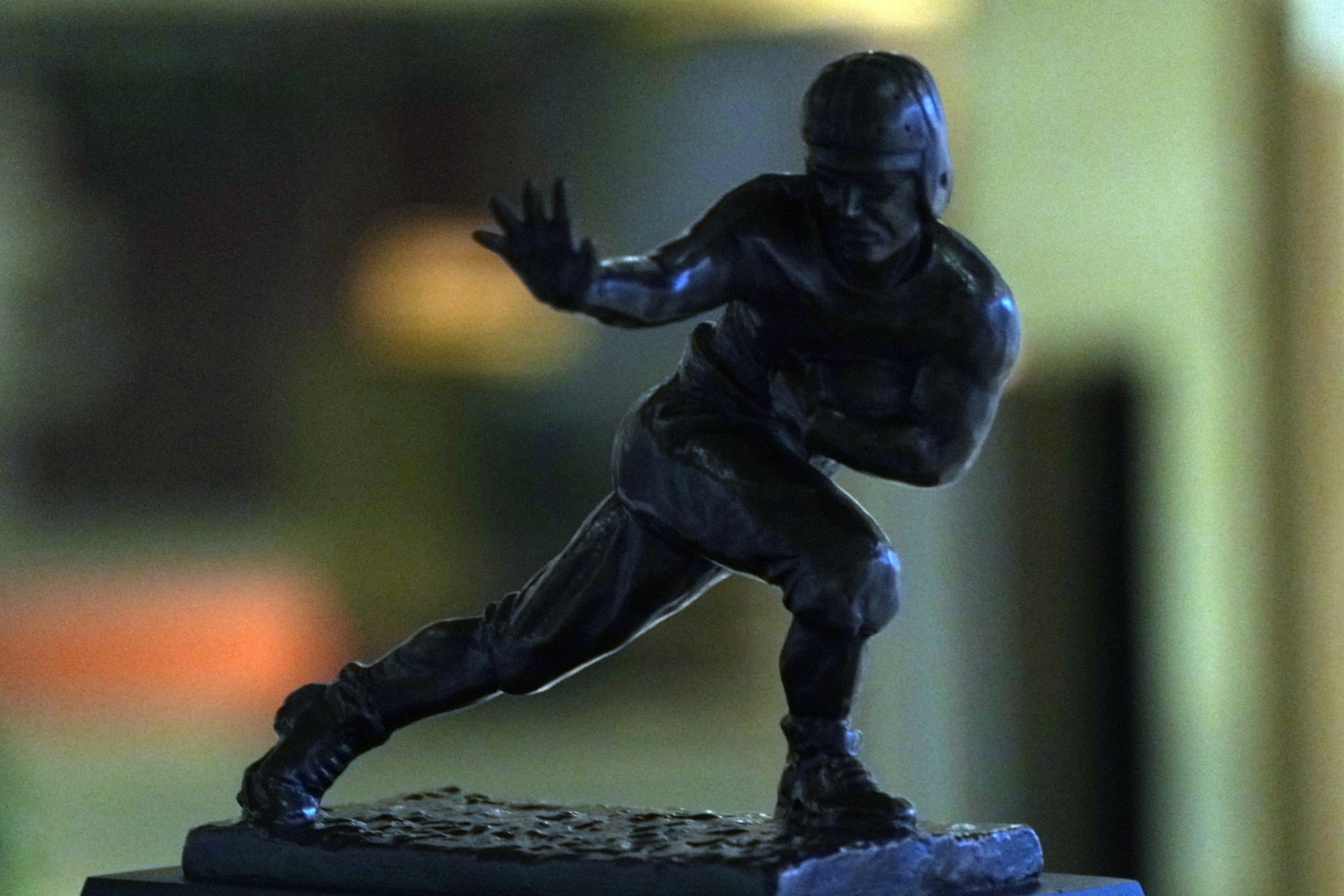 LOS ANGELES, CALIFORNIA - DECEMBER 20: The 2022 Heisman Trophy awarded to Southern California Trojans quarterback Caleb Williams at Heritage Hallon December 20, 2023 in Los Angeles, California. (Photo by Kirby Lee/Getty Images) LOS ANGELES, CALIFORNIA - DECEMBER 20: The 2022 Heisman Trophy awarded to Southern California Trojans quarterback Caleb Williams at Heritage Hallon December 20, 2023 in Los Angeles, California. (Photo by Kirby Lee/Getty Images)