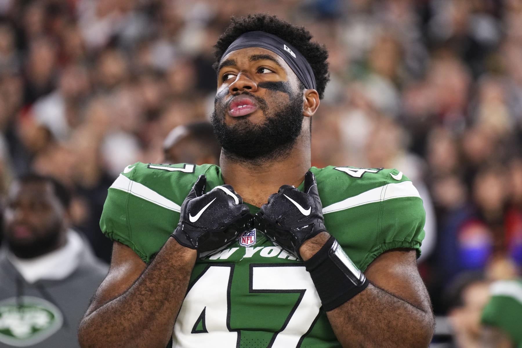 Jets EDGE Bryce Huff