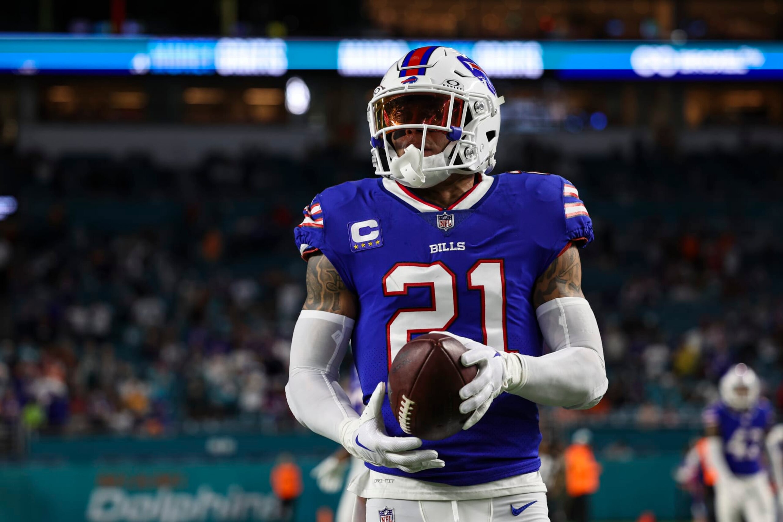 MIAMI GARDENS, FL - JANUARY 07: Jordan Poyer #21 of the Buffalo Bills warms up prior to an NFL football game against the Miami Dolphins at Hard Rock Stadium on January 7, 2024 in Miami Gardens, Florida. (Photo by Perry Knotts/Getty Images)
