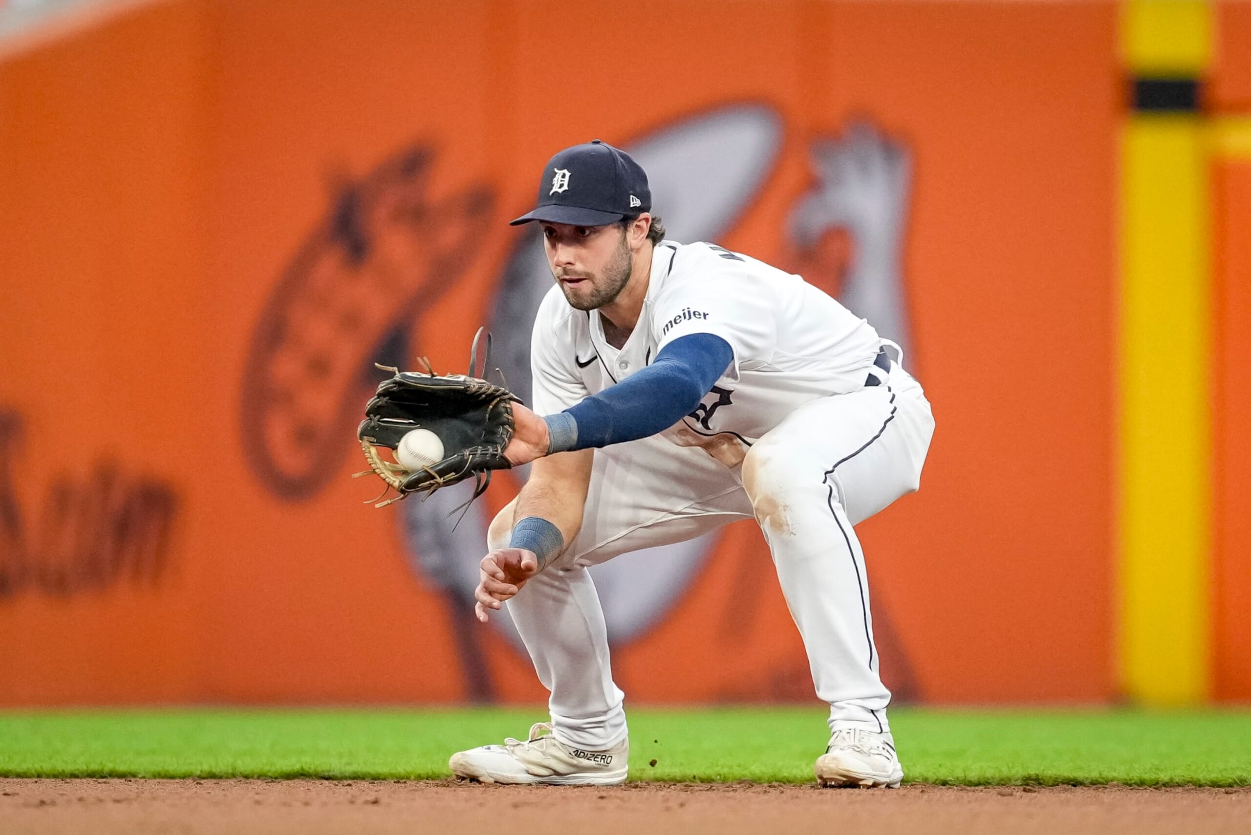DETROIT, MICHIGAN - SEPTEMBER 09: Matt Vierling #8 of the Detroit Tigers catches the ball against the Chicago White Sox at Comerica Park on September 09, 2023 in Detroit, Michigan. (Photo by Nic Antaya/Getty Images)