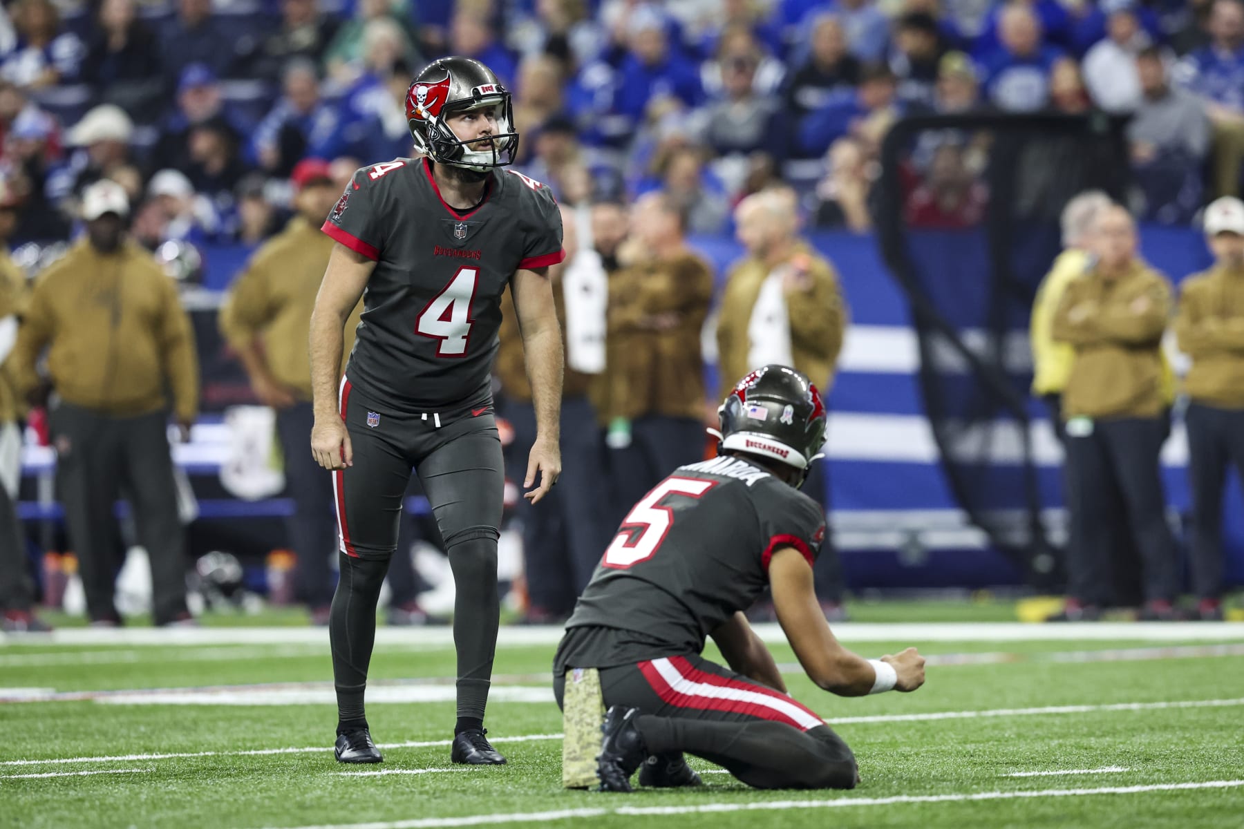 INDIANAPOLIS, INDIANA - NOVEMBER 26: Chase McLaughlin #4 of the Tampa Bay Buccaneers kicks a field goal during the game against the Indianapolis Colts at Lucas Oil Stadium on November 26, 2023 in Indianapolis, Indiana. The Colts beat the Buccaneers 27-20. (Photo by Lauren Leigh Bacho/Getty Images) INDIANAPOLIS, INDIANA - NOVEMBER 26: Chase McLaughlin #4 of the Tampa Bay Buccaneers kicks a field goal during the game against the Indianapolis Colts at Lucas Oil Stadium on November 26, 2023 in Indianapolis, Indiana. The Colts beat the Buccaneers 27-20. (Photo by Lauren Leigh Bacho/Getty Images)