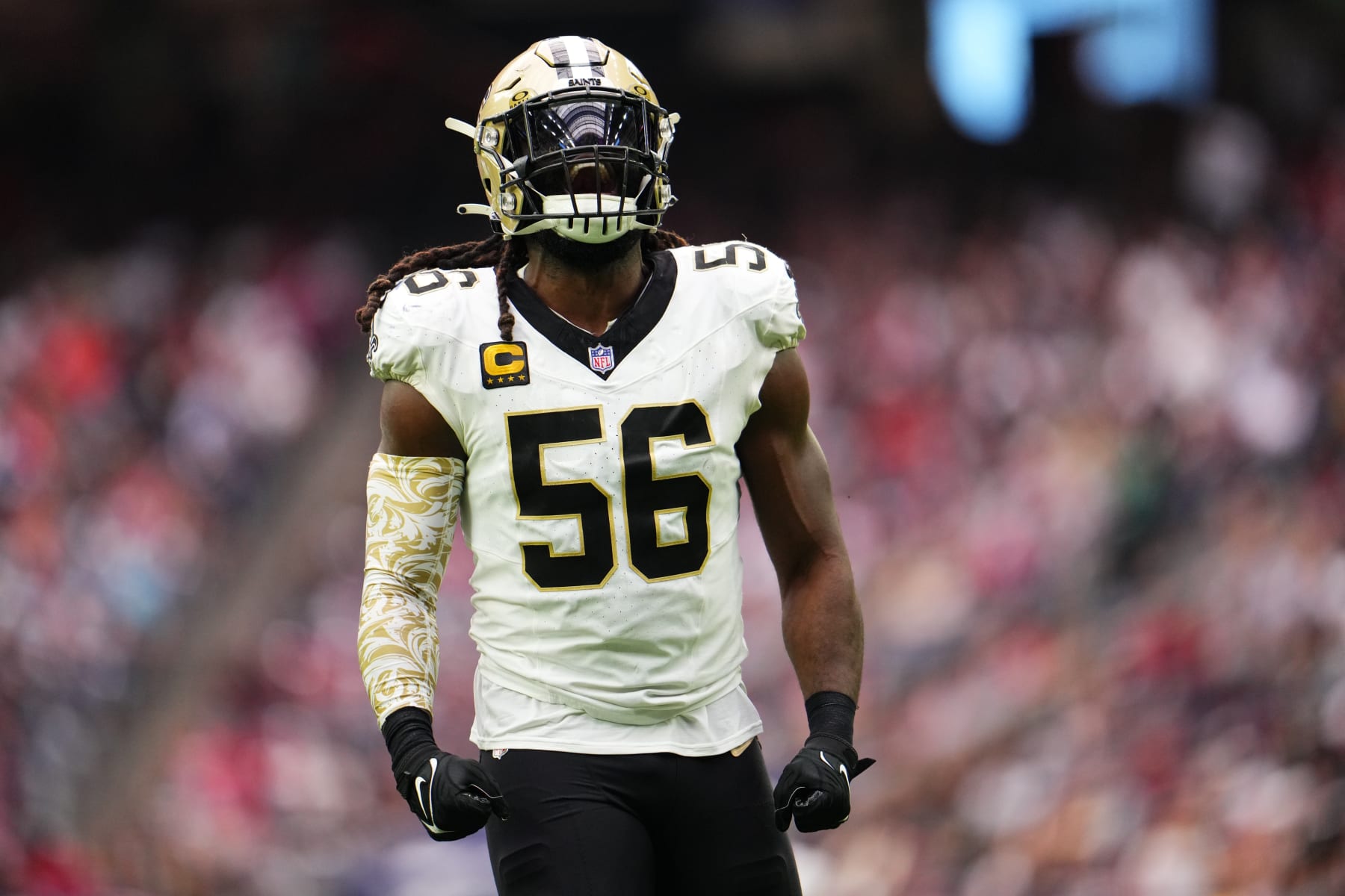 HOUSTON, TX - OCTOBER 15: Demario Davis #56 of the New Orleans Saints reacts after a play against the Houston Texans during the second half at NRG Stadium on October 15, 2023 in Houston, Texas. (Photo by Cooper Neill/Getty Images) HOUSTON, TX - OCTOBER 15: Demario Davis #56 of the New Orleans Saints reacts after a play against the Houston Texans during the second half at NRG Stadium on October 15, 2023 in Houston, Texas. (Photo by Cooper Neill/Getty Images)