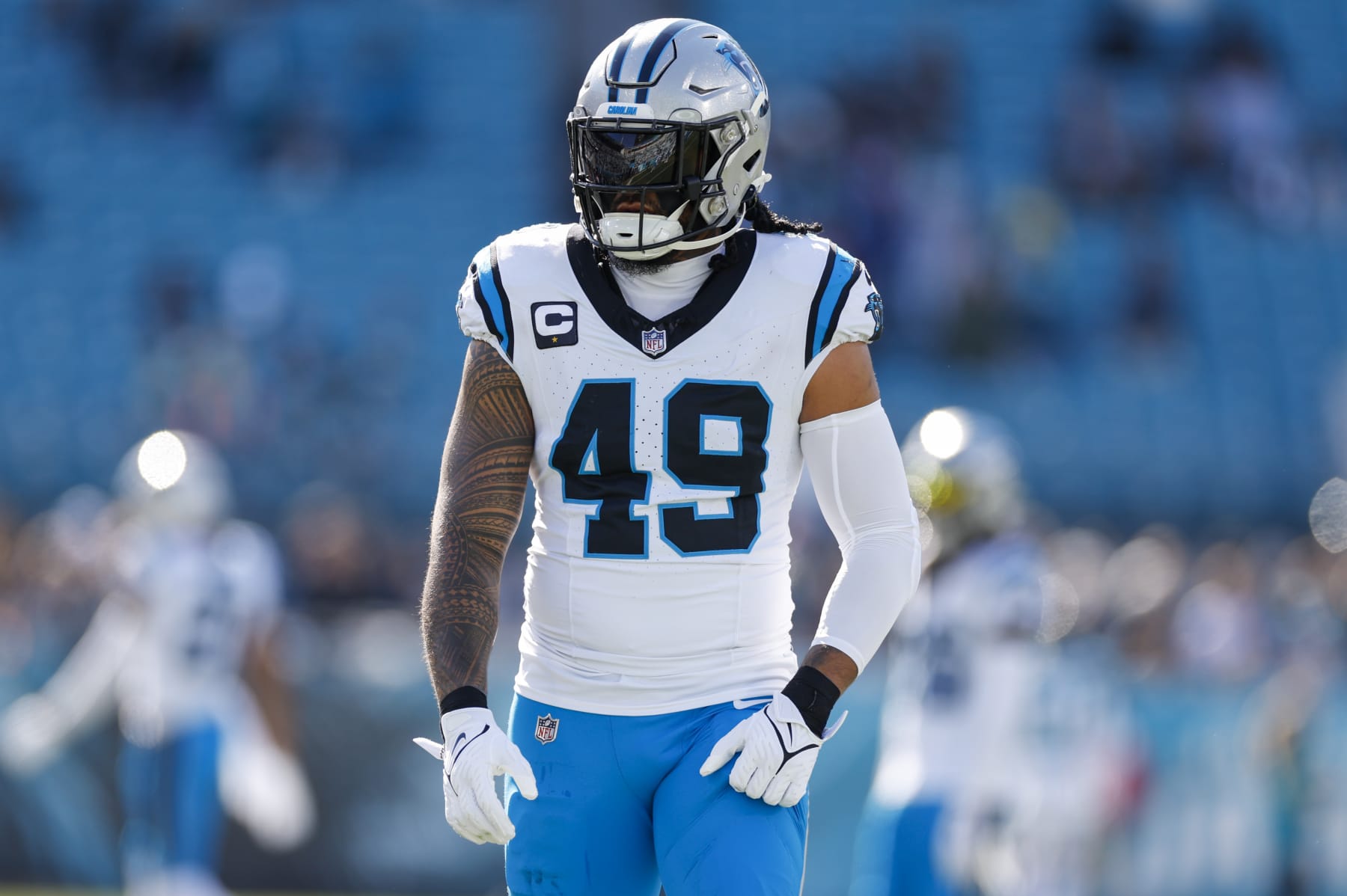 JACKSONVILLE, FL - DECEMBER 31: Carolina Panthers linebacker Frankie Luvu (49) before the game between the Jacksonville Jaguars and the Carolina Panthers on December 31, 2023 at EverBank Stadium in Jacksonville, Fl. (Photo by David Rosenblum/Icon Sportswire via Getty Images) JACKSONVILLE, FL - DECEMBER 31: Carolina Panthers linebacker Frankie Luvu (49) before the game between the Jacksonville Jaguars and the Carolina Panthers on December 31, 2023 at EverBank Stadium in Jacksonville, Fl. (Photo by David Rosenblum/Icon Sportswire via Getty Images)