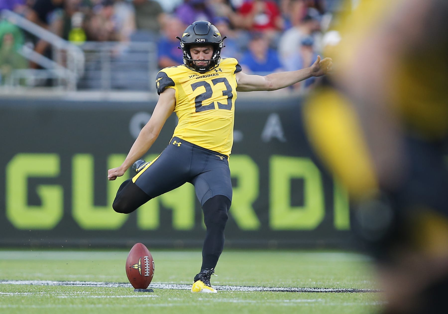 ORLANDO, FL - FEBRUARY 26: San Antonio Brahmas kicker John Parker Romo (23) kicks off during a game between the Orlando Guardians and the visiting San Antonio Brahmas on February 26, 2023 at Camping World Stadium in Orlando, FL. (Photo by Russell Lansford/Icon Sportswire via Getty Images) ORLANDO, FL - FEBRUARY 26: San Antonio Brahmas kicker John Parker Romo (23) kicks off during a game between the Orlando Guardians and the visiting San Antonio Brahmas on February 26, 2023 at Camping World Stadium in Orlando, FL. (Photo by Russell Lansford/Icon Sportswire via Getty Images)