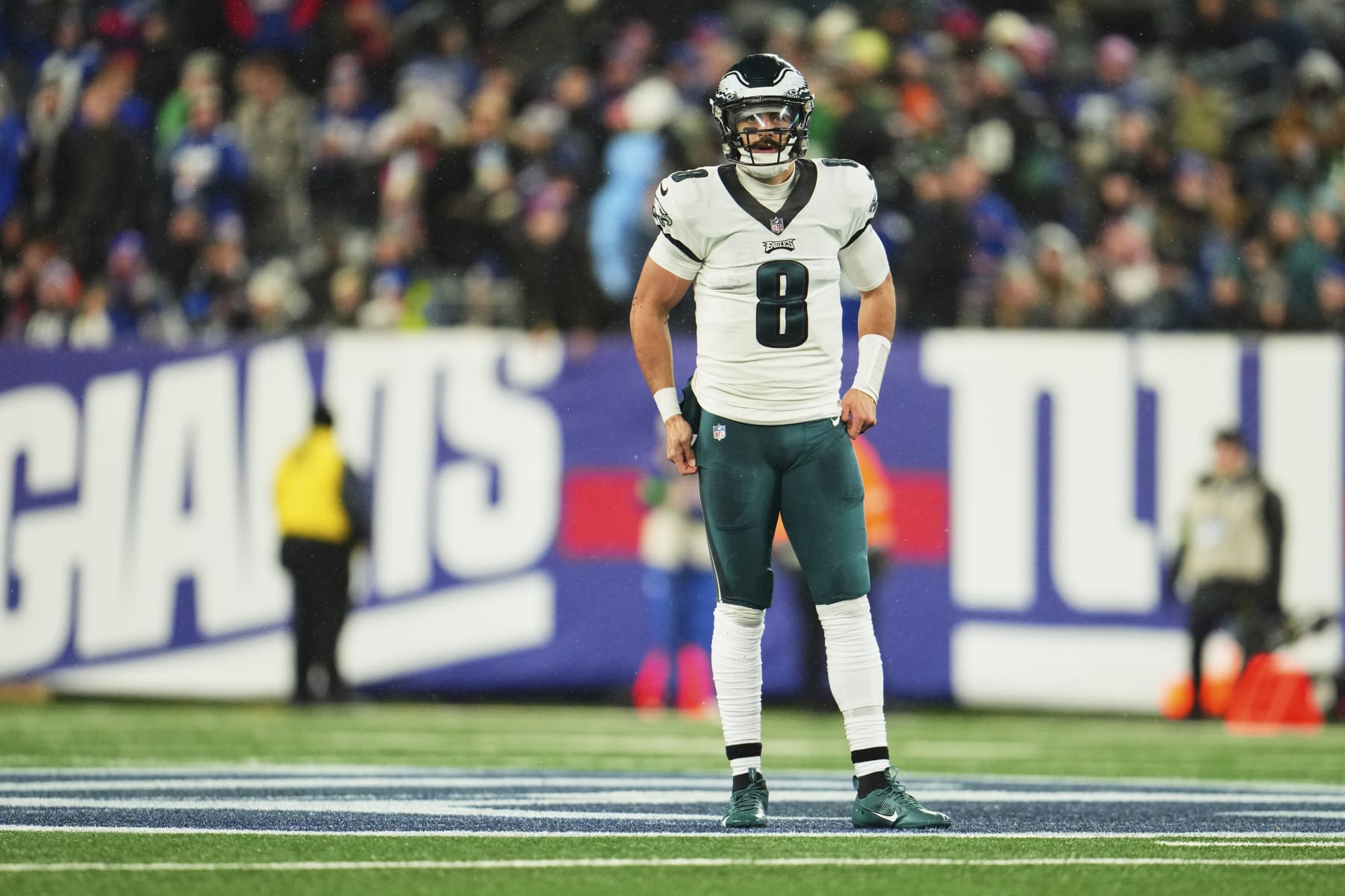 EAST RUTHERFORD, NJ - JANUARY 07: Marcus Mariota #8 of the Philadelphia Eagles looks towards the sideline against the New York Giants during the second half at MetLife Stadium on January 7, 2024 in East Rutherford, New Jersey. (Photo by Cooper Neill/Getty Images) EAST RUTHERFORD, NJ - JANUARY 07: Marcus Mariota #8 of the Philadelphia Eagles looks towards the sideline against the New York Giants during the second half at MetLife Stadium on January 7, 2024 in East Rutherford, New Jersey. (Photo by Cooper Neill/Getty Images)