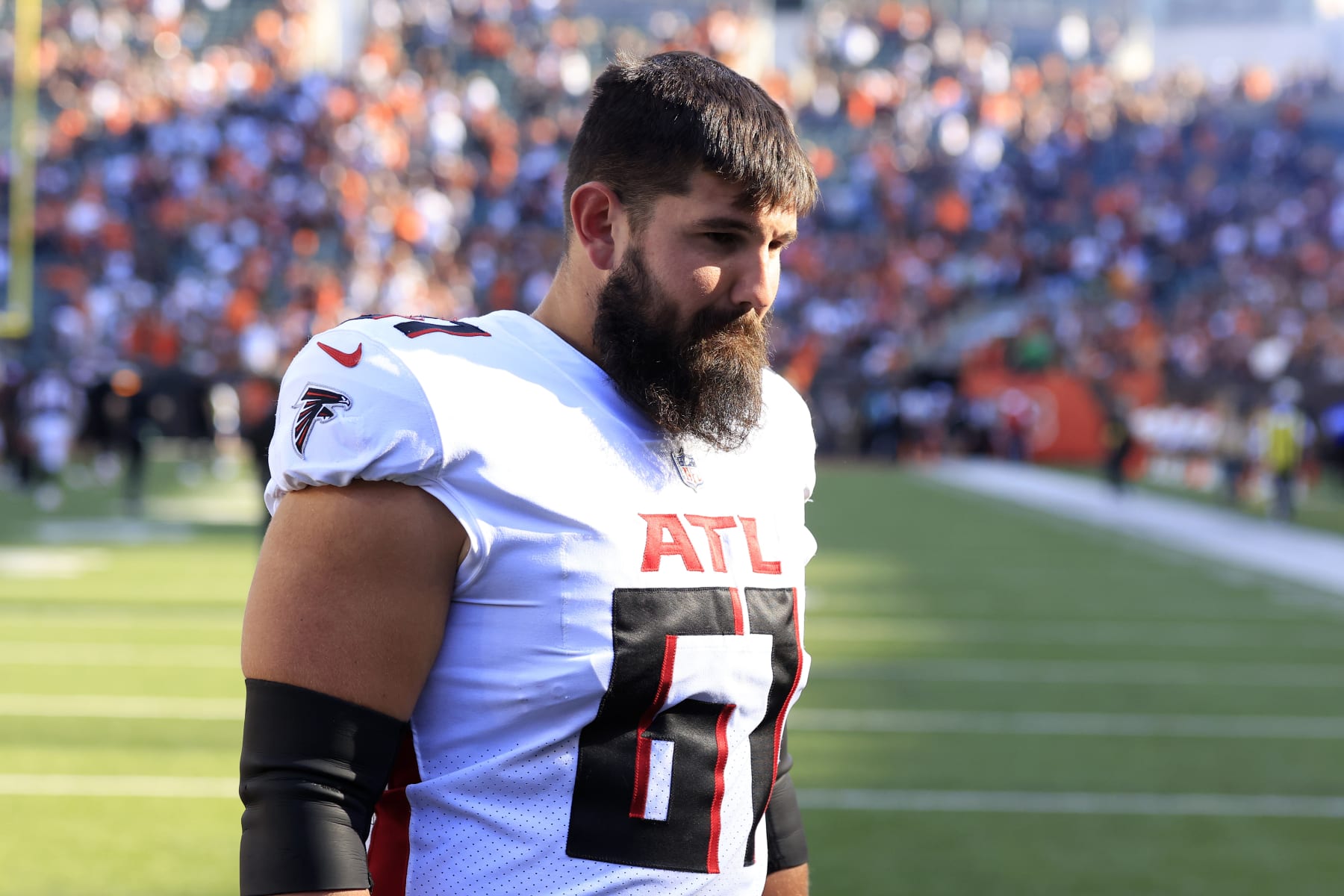 CINCINNATI, OHIO - OCTOBER 23: Matt Hennessy #61 of the Atlanta Falcons walks off the field after the game acb at Paul Brown Stadium on October 23, 2022 in Cincinnati, Ohio. (Photo by Justin Casterline/Getty Images)