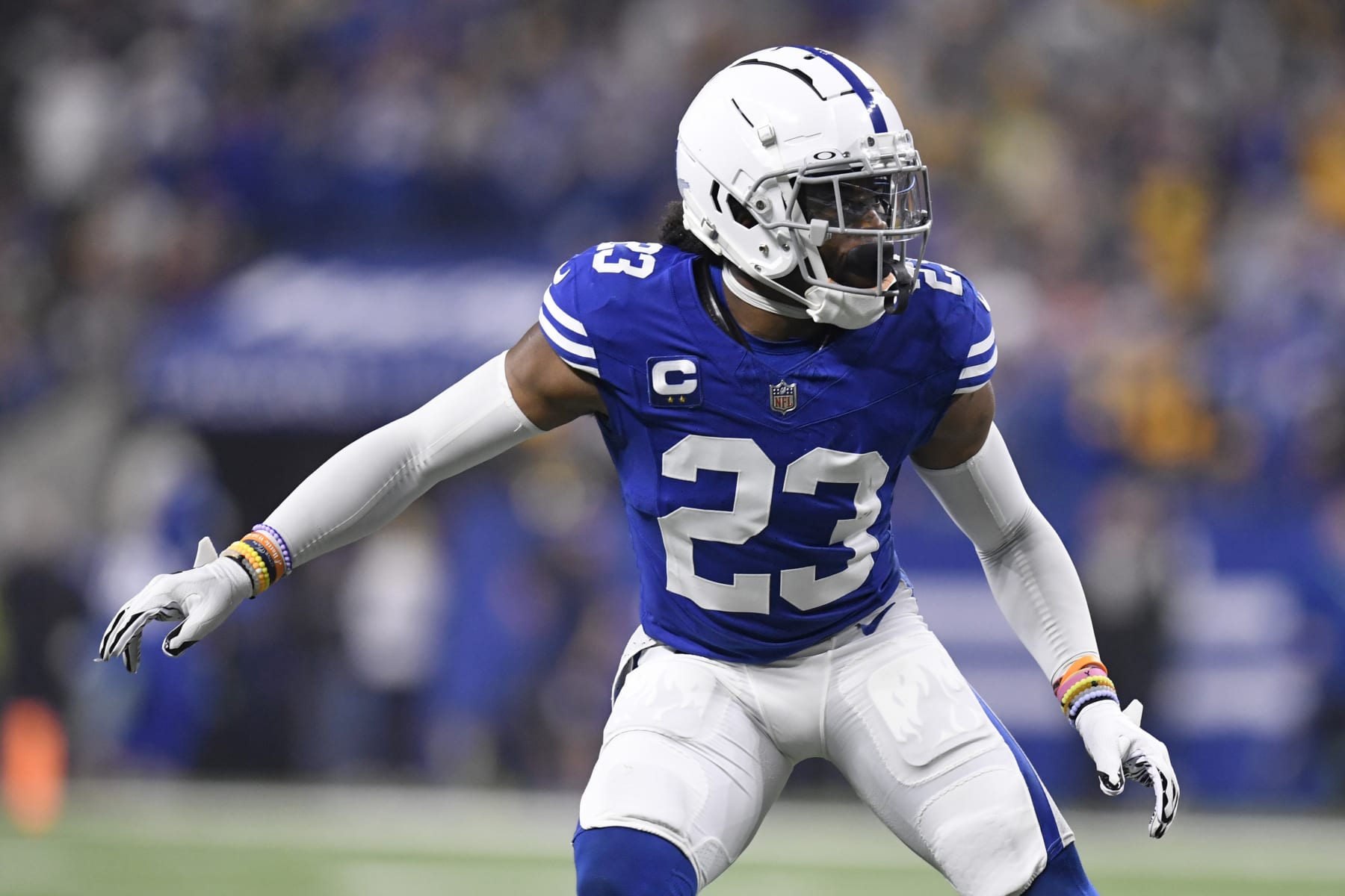 INDIANAPOLIS, IN - DECEMBER 16: Indianapolis Colts Cornerback Kenny Moore II (23) defends during the NFL game between the Pittsburgh Steelers and the Indianapolis Colts on December 16, 2023, at Lucas Oil Stadium in Indianapolis, Indiana. (Photo by Michael Allio/Icon Sportswire via Getty Images)