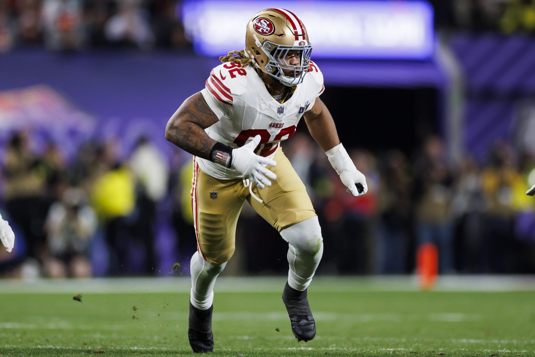 LAS VEGAS, NEVADA - FEBRUARY 11: Chase Young #92 of the San Francisco 49ers runs around the edge during Super Bowl LVIII against the Kansas City Chiefs at Allegiant Stadium on February 11, 2024 in Las Vegas, Nevada. (Photo by Ryan Kang/Getty Images)