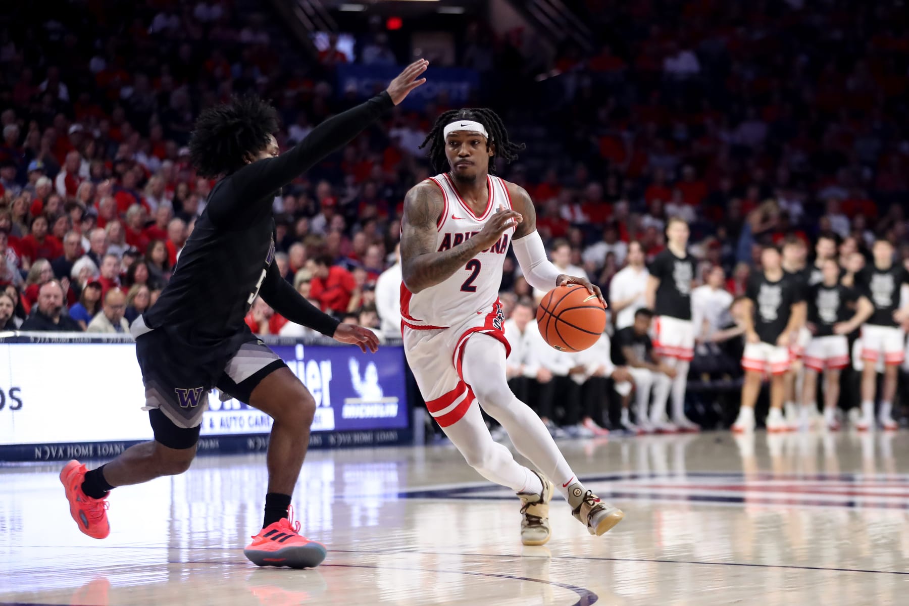 TUCSON, AZ - FEBRUARY 24: Arizona Wildcats guard Caleb Love #2 during the first half of a men's basketball game between the Washington Huskies and the University of Arizona Wildcats on February 24, 2024 at McKale Center in Tucson, AZ. (Photo by Christopher Hook/Icon Sportswire via Getty Images)