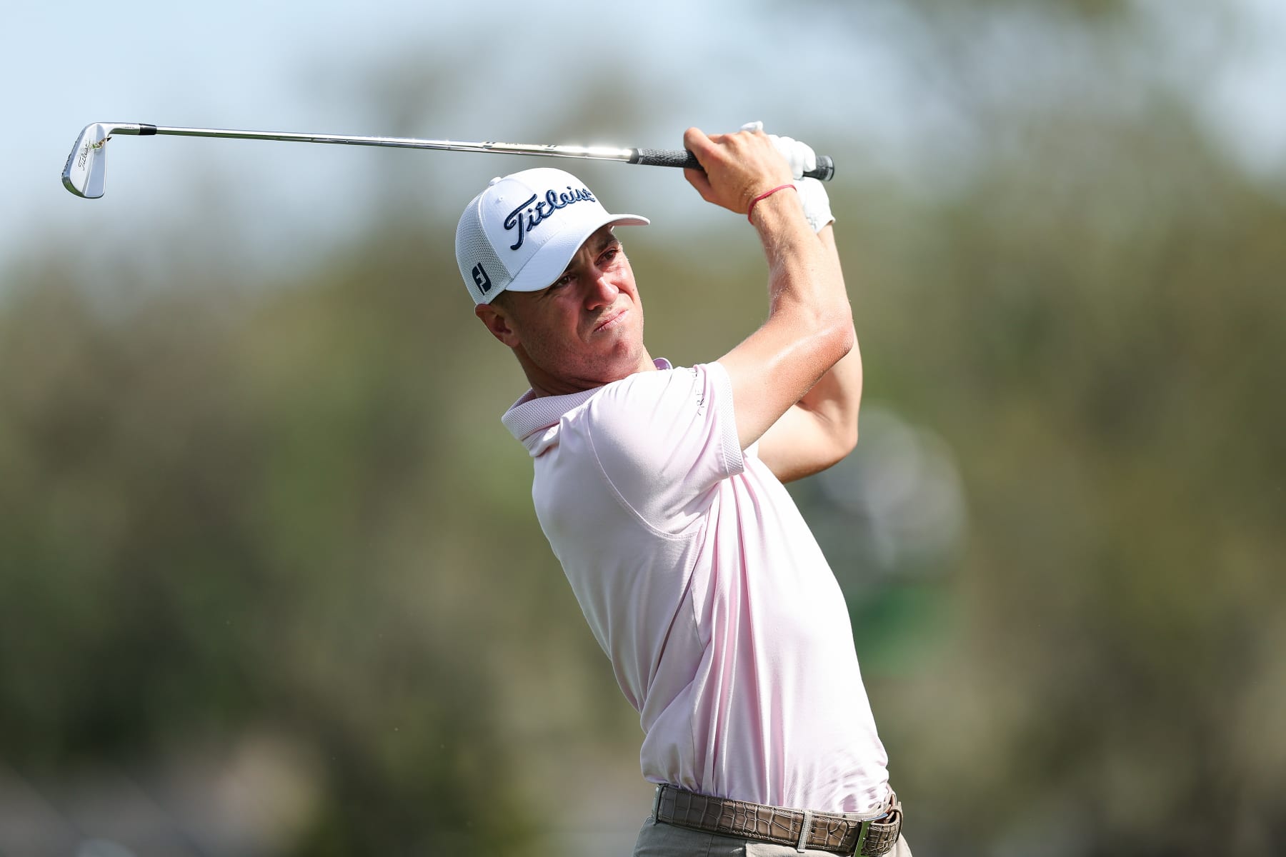 ORLANDO, FLORIDA - MARCH 10: Justin Thomas of the United States hits a tee shot on the 14th hole during the final round of the Arnold Palmer Invitational presented by Mastercard at Arnold Palmer Bay Hill Golf Course on March 10, 2024 in Orlando, Florida. (Photo by Brennan Asplen/Getty Images)