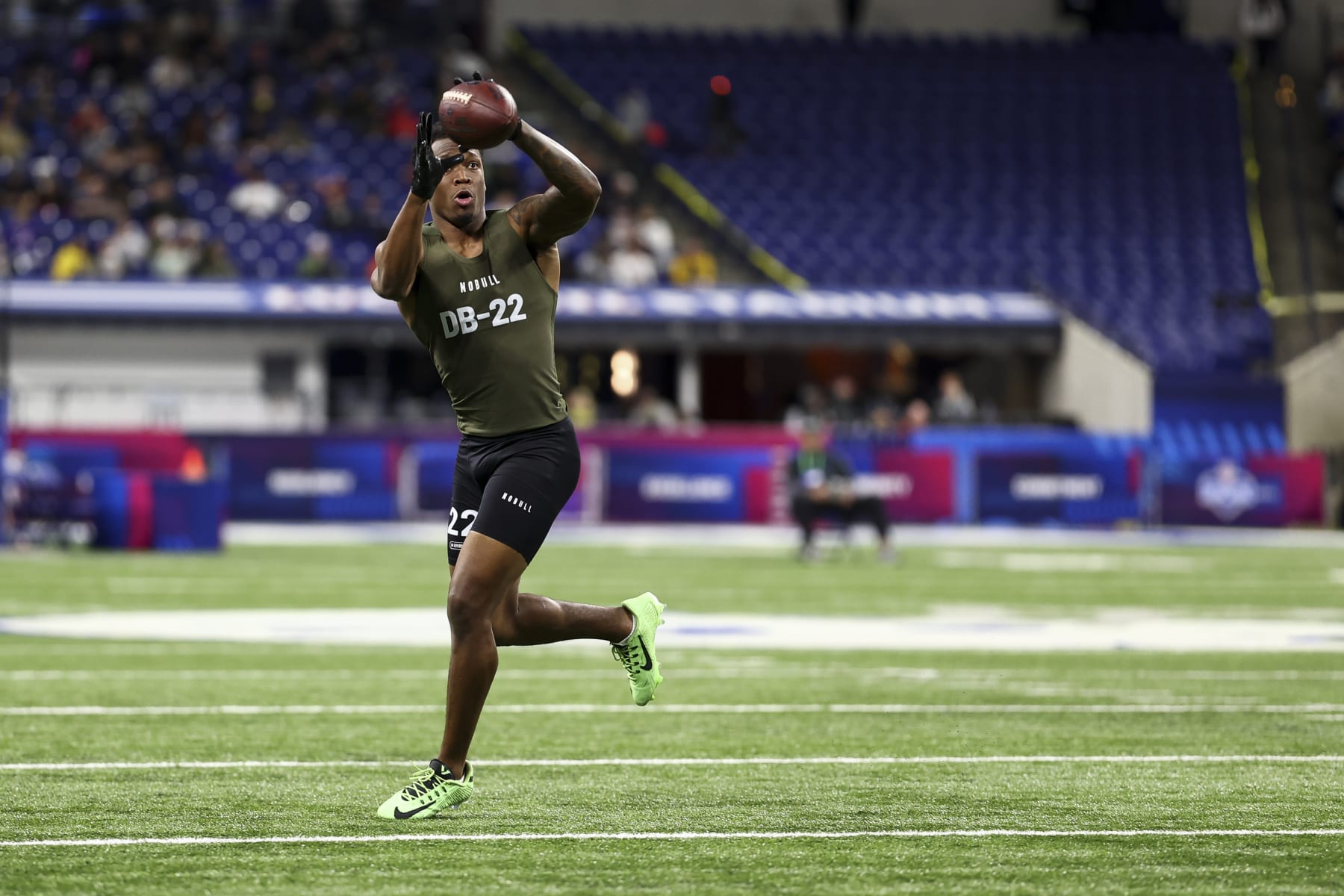 INDIANAPOLIS, INDIANA - MARCH 1: Kalen King #DB22 of Penn State participates in a drill during the NFL Combine at the Lucas Oil Stadium on March 1, 2024 in Indianapolis, Indiana. (Photo by Kevin Sabitus/Getty Images)