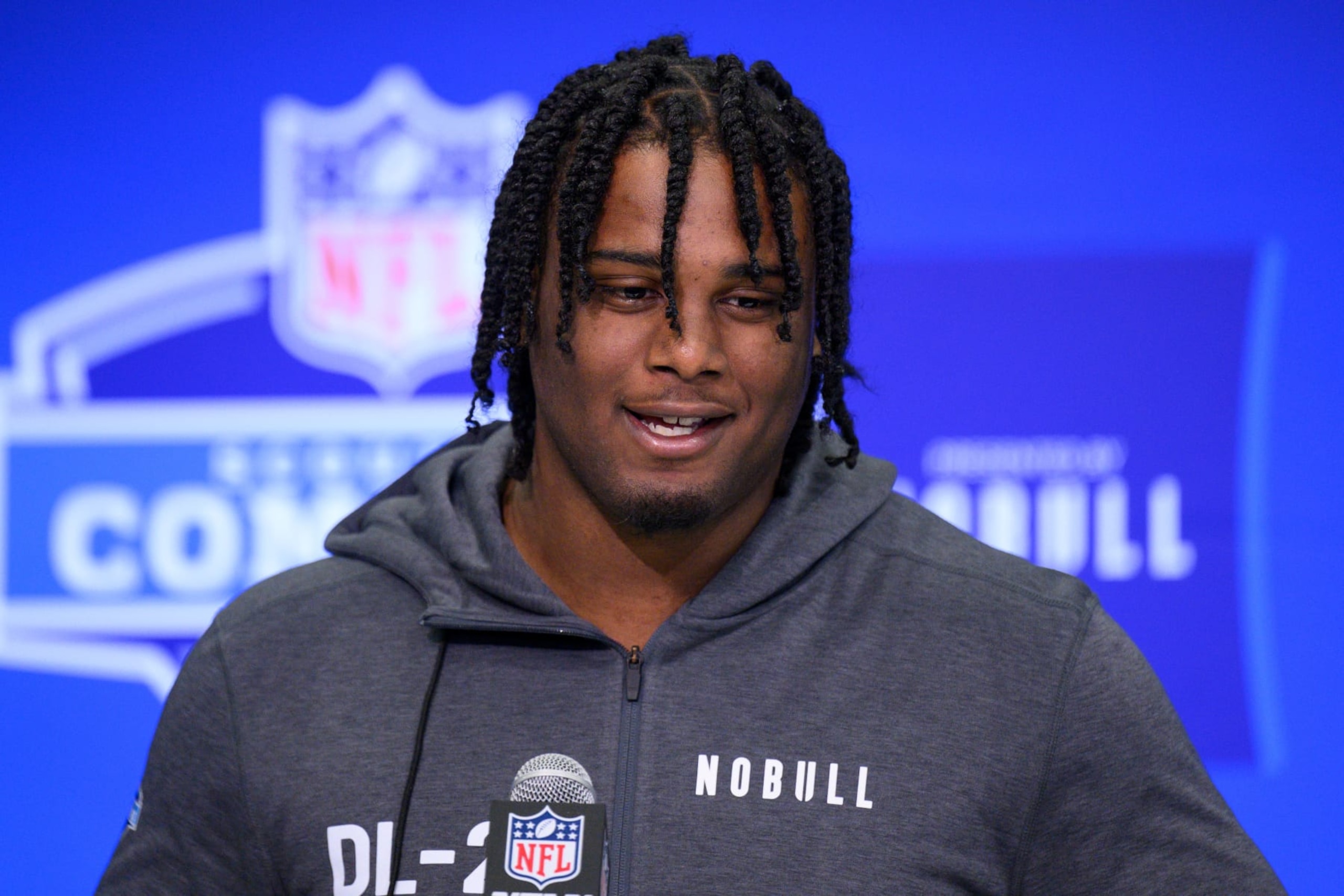 INDIANAPOLIS, IN - FEBRUARY 28: Miami defensive lineman Leonard Taylor III answers questions from the media during the NFL Scouting Combine on February 28, 2024, at the Indiana Convention Center in Indianapolis, IN. (Photo by Zach Bolinger/Icon Sportswire via Getty Images)