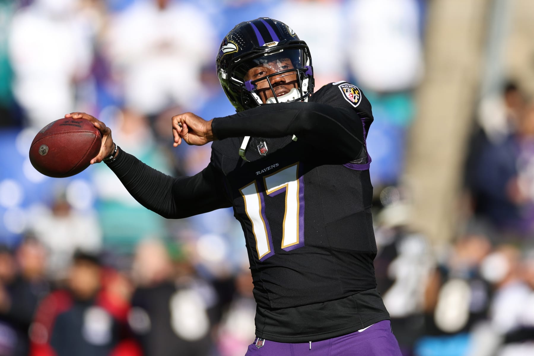 BALTIMORE, MARYLAND - DECEMBER 31: Josh Johnson #17 of the Baltimore Ravens warms up prior to a game against the Miami Dolphins at M&T Bank Stadium on December 31, 2023 in Baltimore, Maryland. (Photo by Todd Olszewski/Getty Images) BALTIMORE, MARYLAND - DECEMBER 31: Josh Johnson #17 of the Baltimore Ravens warms up prior to a game against the Miami Dolphins at M&T Bank Stadium on December 31, 2023 in Baltimore, Maryland. (Photo by Todd Olszewski/Getty Images)