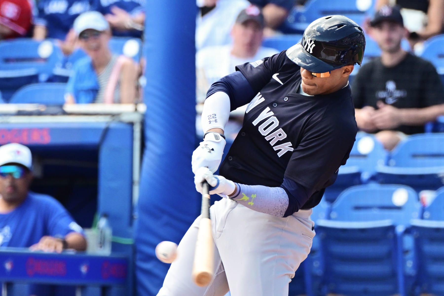 DUNEDIN, FLORIDA - MARCH 08: Juan Soto #22 of the New York Yankees hits in the first inning against the Toronto Blue Jays during a 2024 Grapefruit League Spring Training game at TD Ballpark on March 08, 2024 in Dunedin, Florida. (Photo by Julio Aguilar/Getty Images)