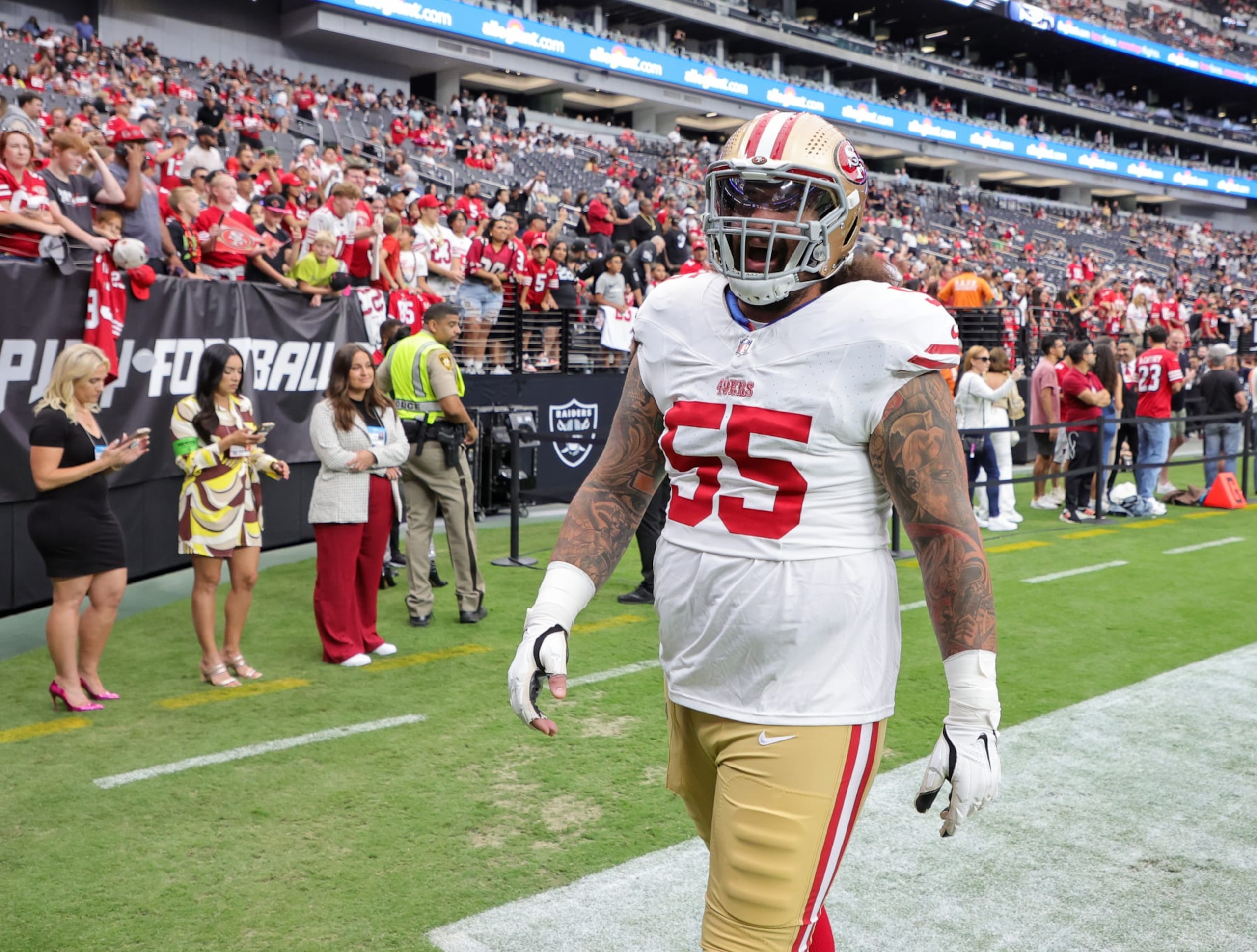 LAS VEGAS, NEVADA - AUGUST 13: Guard Jon Feliciano #55 of the San Francisco 49ers warms up before a preseason game at Allegiant Stadium on August 13, 2023 in Las Vegas, Nevada. The Raiders defeated the 49ers 34-7. (Photo by Ethan Miller/Getty Images)