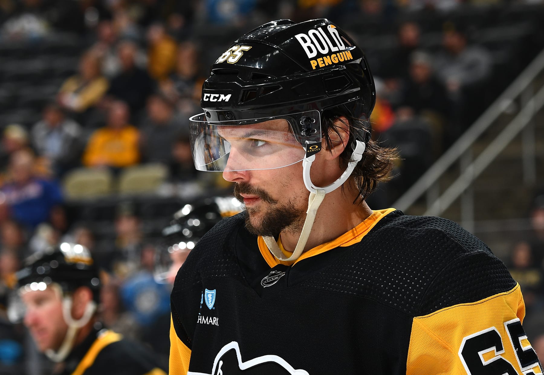 PITTSBURGH, PA - FEBRUARY 20:  Erik Karlsson #65 of the Pittsburgh Penguins skates against the New York Islanders at PPG PAINTS Arena on February 20, 2024 in Pittsburgh, Pennsylvania. (Photo by Joe Sargent/NHLI via Getty Images)