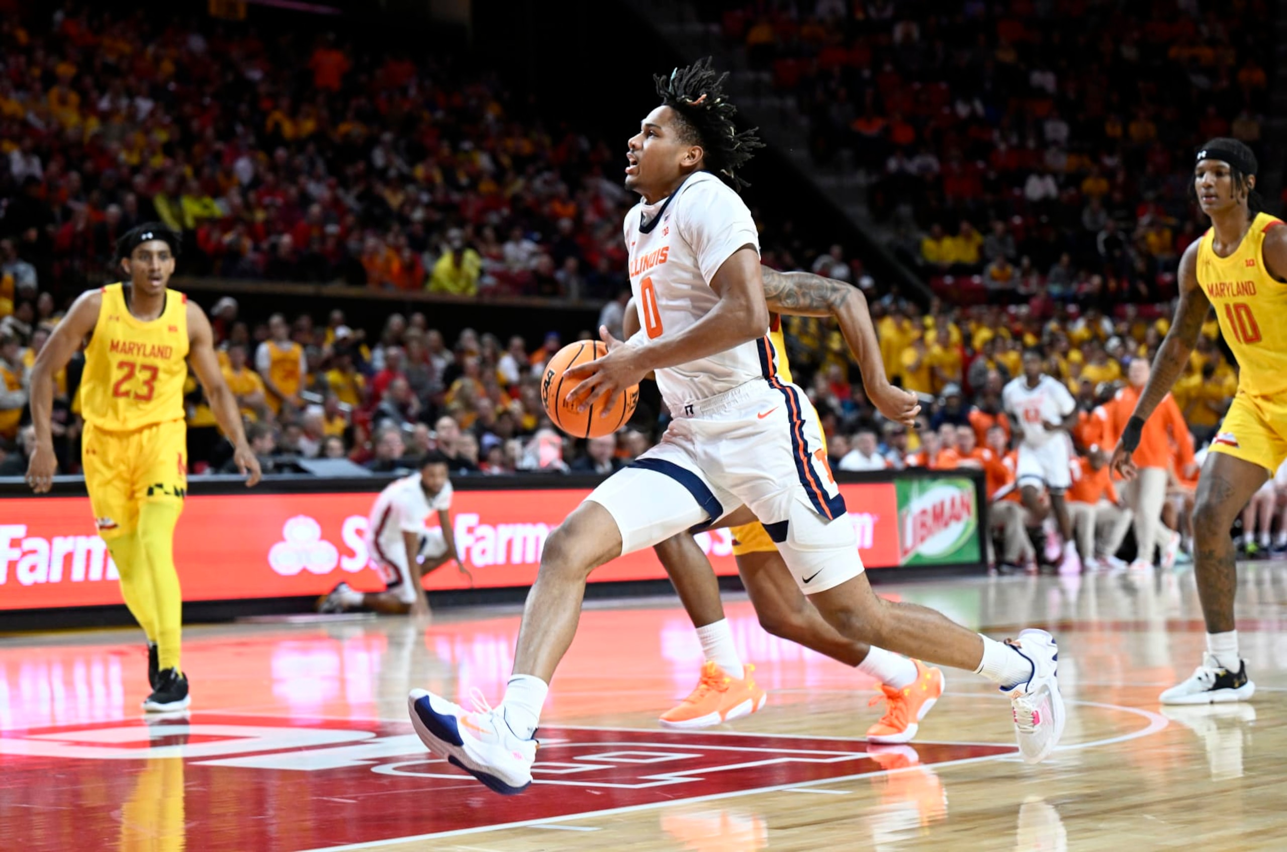 COLLEGE PARK, MARYLAND - DECEMBER 02: Terrence Shannon Jr. #0 of the Illinois Fighting Illini handles the ball against the Maryland Terrapins at Xfinity Center on December 02, 2022 in College Park, Maryland. (Photo by G Fiume/Getty Images) COLLEGE PARK, MARYLAND - DECEMBER 02: Terrence Shannon Jr. #0 of the Illinois Fighting Illini handles the ball against the Maryland Terrapins at Xfinity Center on December 02, 2022 in College Park, Maryland. (Photo by G Fiume/Getty Images)