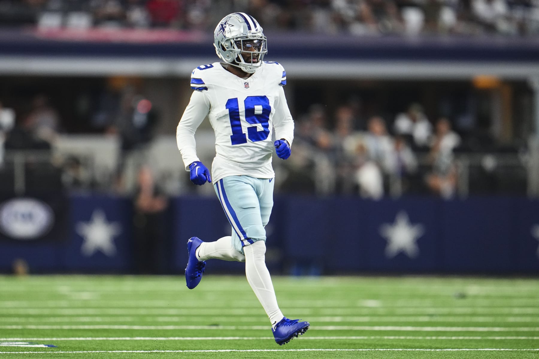 ARLINGTON, TX - OCTOBER 01: Noah Igbinoghene #19 of the Dallas Cowboys runs down the field at AT&T Stadium on October 1, 2023 in Arlington, Texas. (Photo by Cooper Neill/Getty Images) ARLINGTON, TX - OCTOBER 01: Noah Igbinoghene #19 of the Dallas Cowboys runs down the field at AT&T Stadium on October 1, 2023 in Arlington, Texas. (Photo by Cooper Neill/Getty Images)