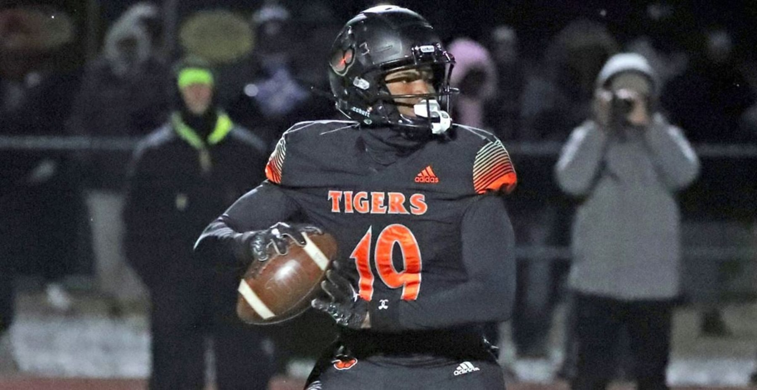 5-star QB Bryce Underwood 5-star QB Bryce Underwood