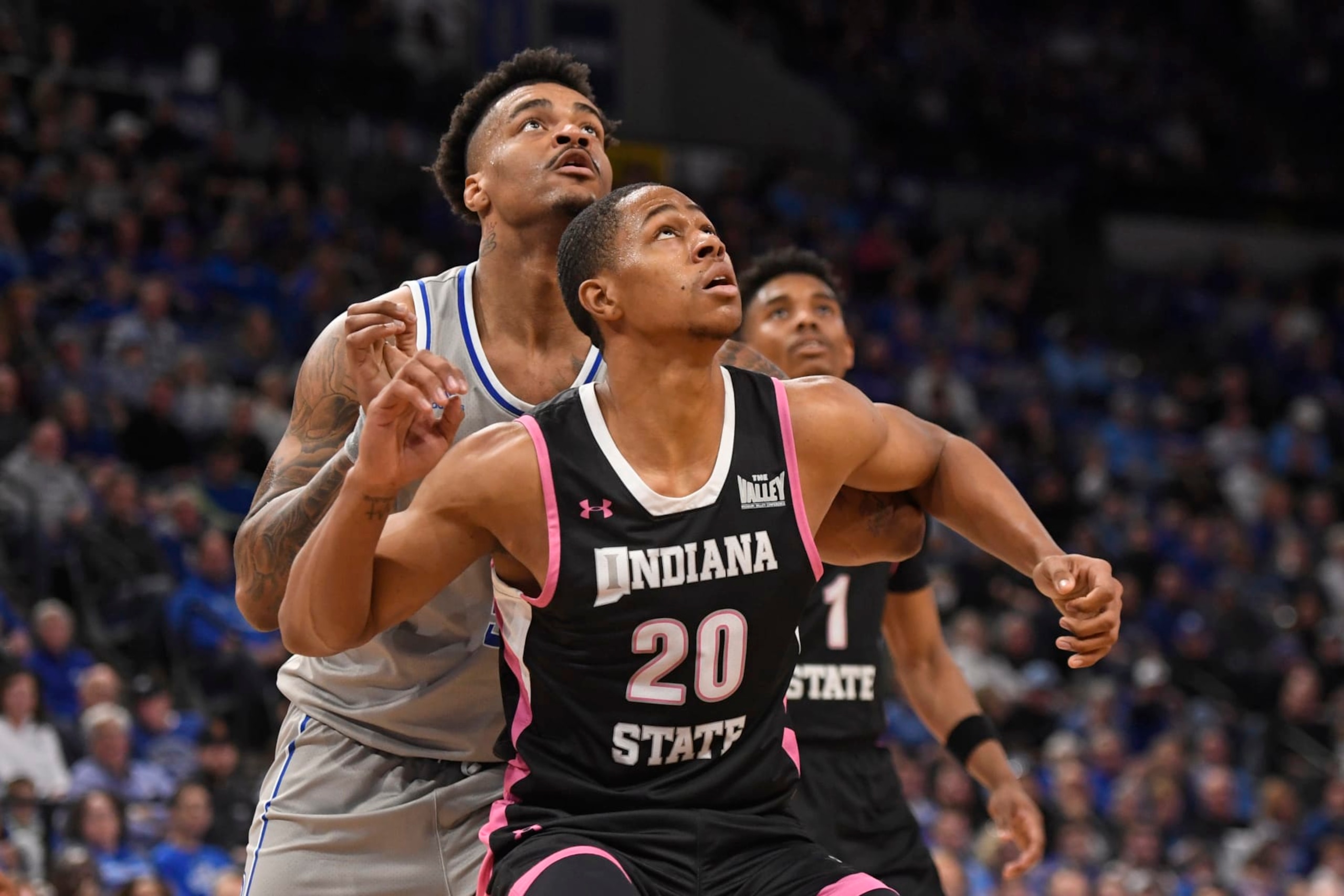 TERRE HAUTE, IN - FEBRUARY 03: Indiana State Sycamores Guard Jayson Kent (20) and Drake Bulldogs Forward Darnell Brodie (51) battle for a rebound during the college basketball game between the Drake Bulldogs and the Indiana State Sycamores on February 3, 2024, at the Hulman Center in Terre Haute, Indiana. (Photo by Michael Allio/Icon Sportswire via Getty Images)