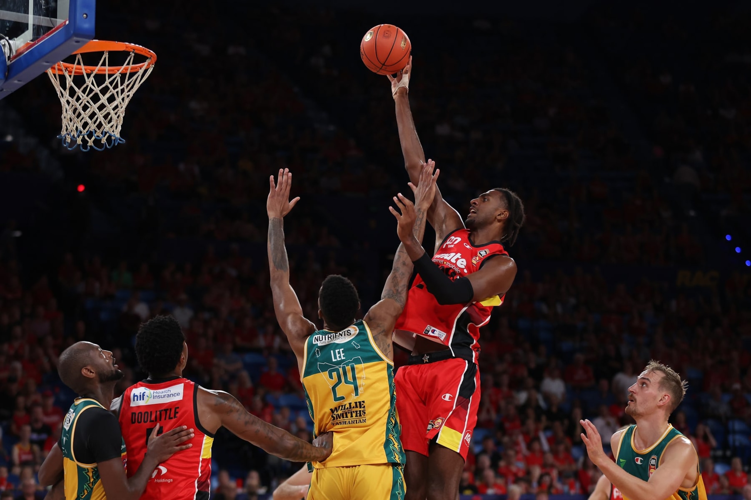 PERTH, AUSTRALIA - MARCH 13: Alex Sarr of the Wildcats puts a shot up during game three of the NBL semifinal series between Perth Wildcats and Tasmania Jackjumpers at RAC Arena, on March 13, 2024, in Perth, Australia. (Photo by Paul Kane/Getty Images) PERTH, AUSTRALIA - MARCH 13: Alex Sarr of the Wildcats puts a shot up during game three of the NBL semifinal series between Perth Wildcats and Tasmania Jackjumpers at RAC Arena, on March 13, 2024, in Perth, Australia. (Photo by Paul Kane/Getty Images)