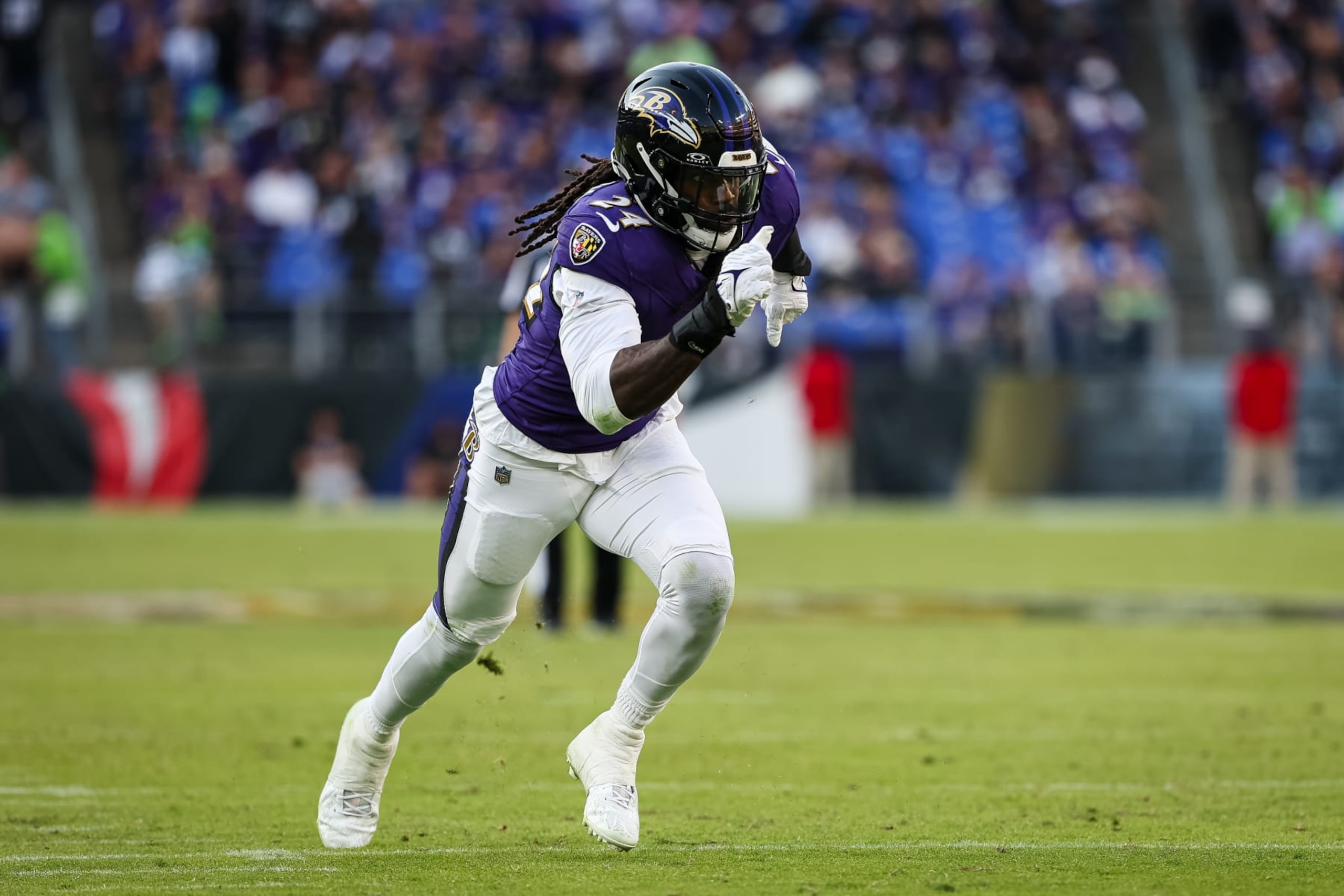 BALTIMORE, MD - NOVEMBER 05: Jadeveon Clowney #24 of the Baltimore Ravens in action against the Seattle Seahawks during the second half at M&T Bank Stadium on November 5, 2023 in Baltimore, Maryland. (Photo by Scott Taetsch/Getty Images)