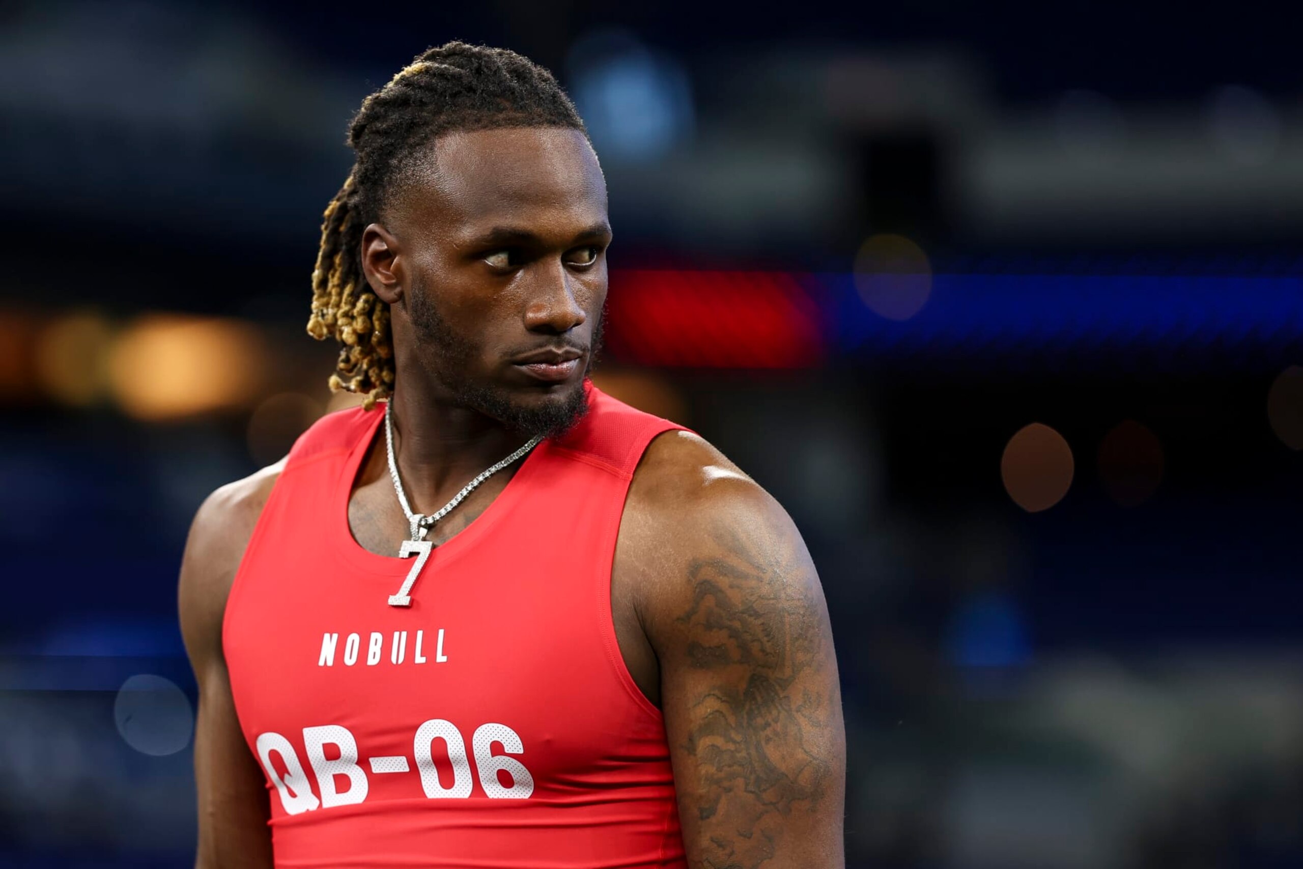 INDIANAPOLIS, INDIANA - MARCH 2: Joe Milton #QB06 of Tennessee participates in a drill during the NFL Combine at the Lucas Oil Stadium on March 2, 2024 in Indianapolis, Indiana. (Photo by Kevin Sabitus/Getty Images) INDIANAPOLIS, INDIANA - MARCH 2: Joe Milton #QB06 of Tennessee participates in a drill during the NFL Combine at the Lucas Oil Stadium on March 2, 2024 in Indianapolis, Indiana. (Photo by Kevin Sabitus/Getty Images)