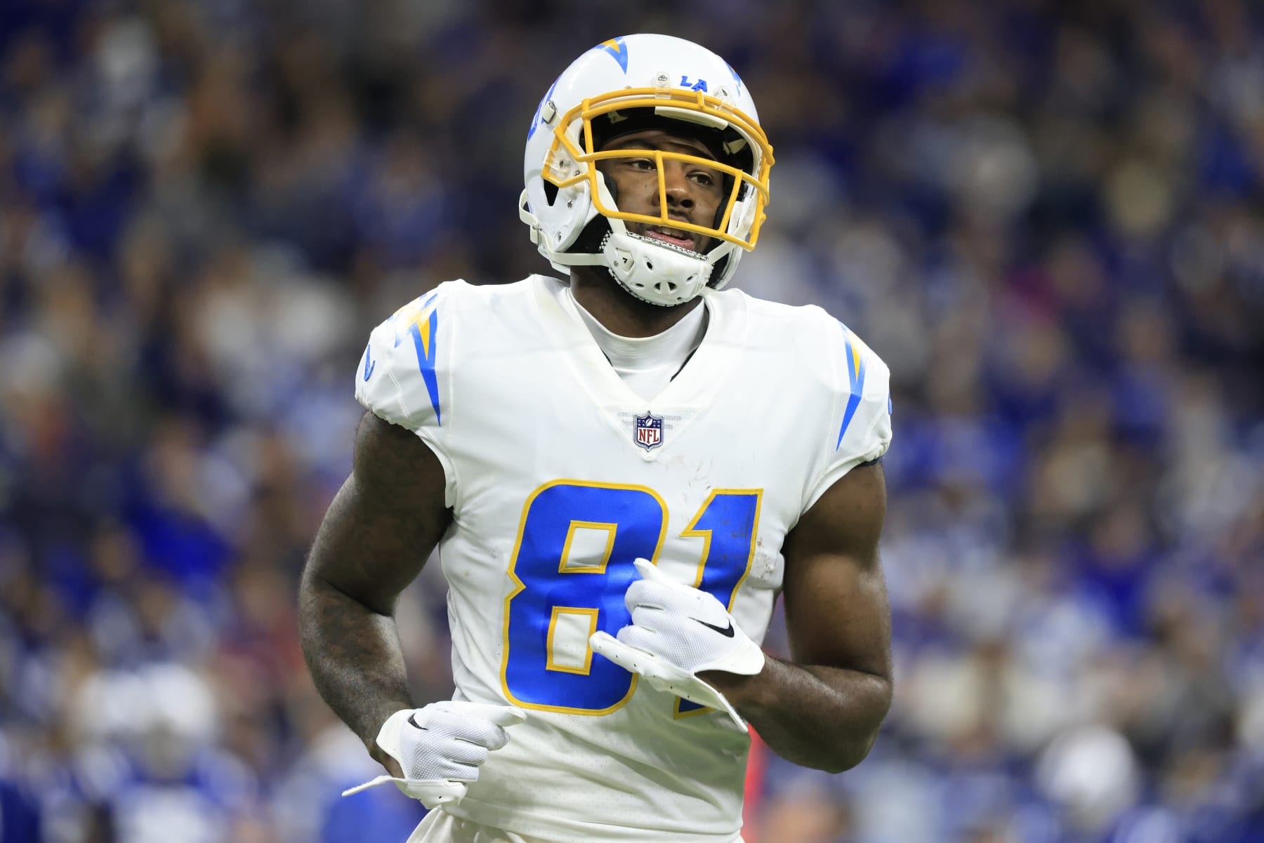 INDIANAPOLIS, INDIANA - DECEMBER 26: Mike Williams #81 of the Los Angeles Chargers on the field in the game against the Indianapolis Colts at Lucas Oil Stadium on December 26, 2022 in Indianapolis, Indiana. (Photo by Justin Casterline/Getty Images)