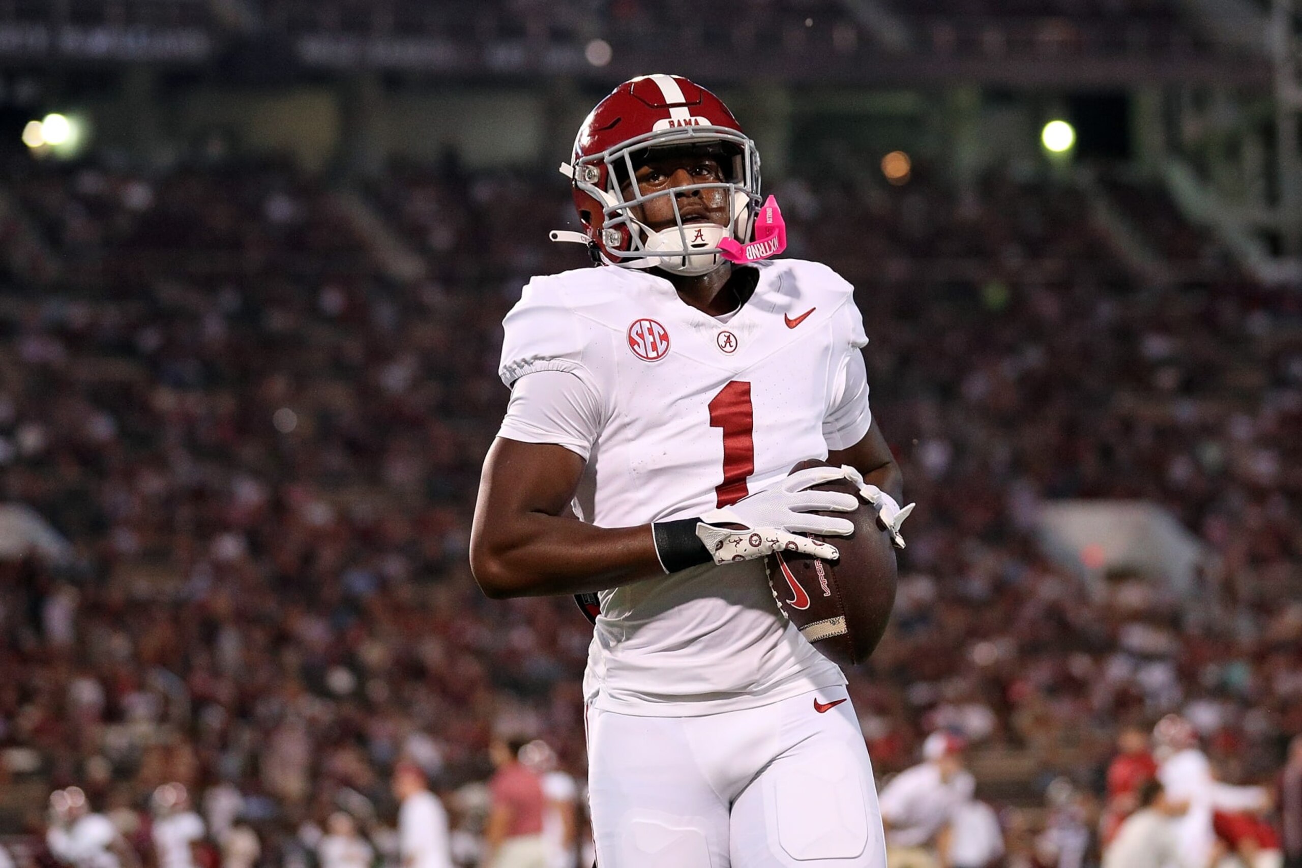 STARKVILLE, MISSISSIPPI - SEPTEMBER 30: Kool-Aid McKinstry #1 of the Alabama Crimson Tide warms up before the game against the Mississippi State Bulldogs at Davis Wade Stadium on September 30, 2023 in Starkville, Mississippi. (Photo by Justin Ford/Getty Images)