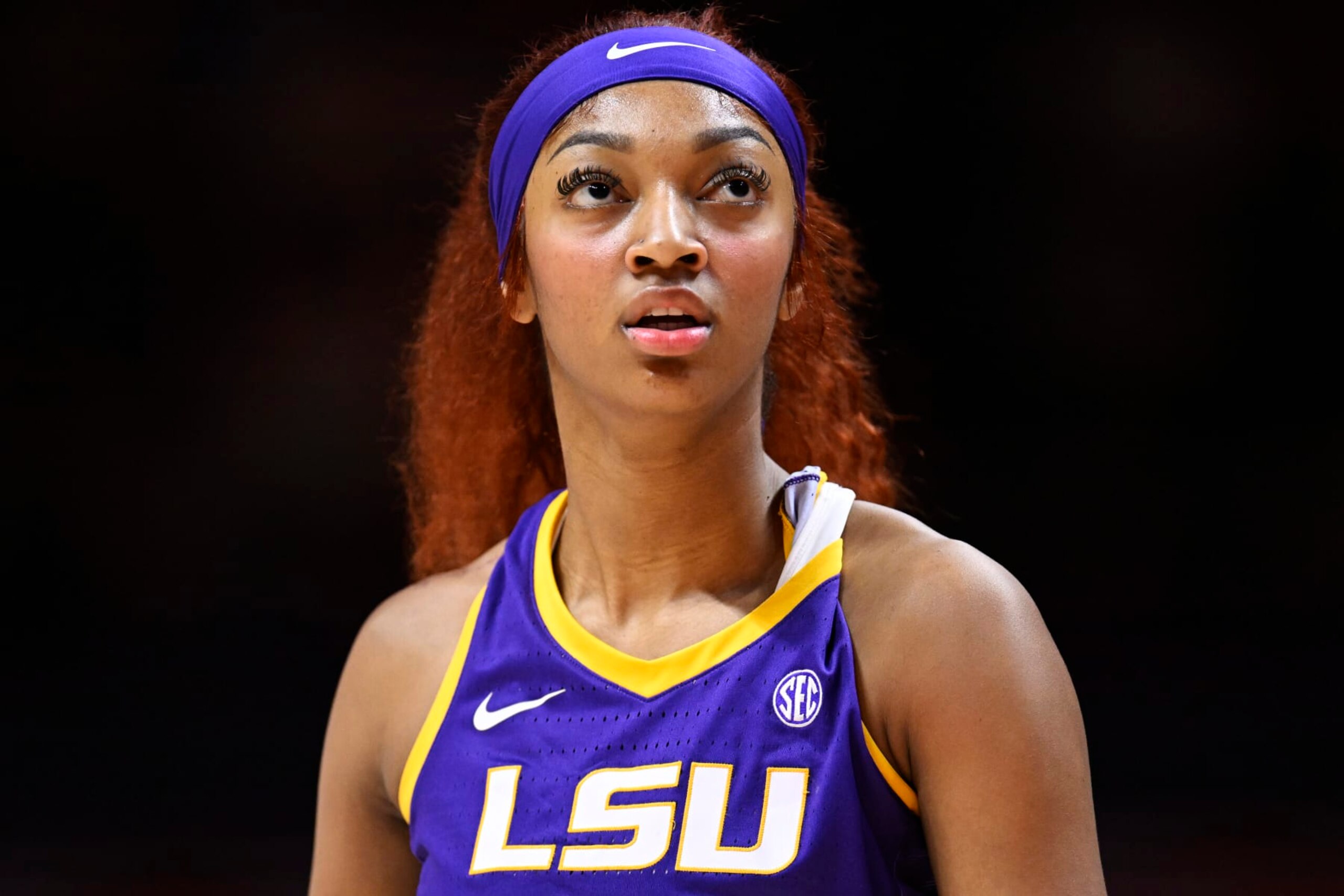 KNOXVILLE, TENNESSEE - FEBRUARY 25: Angel Reese #10 of the LSU Lady Tigers looks on against the Tennessee Lady Vols in the first quarter at Thompson-Boling Arena on February 25, 2024 in Knoxville, Tennessee. (Photo by Eakin Howard/Getty Images) KNOXVILLE, TENNESSEE - FEBRUARY 25: Angel Reese #10 of the LSU Lady Tigers looks on against the Tennessee Lady Vols in the first quarter at Thompson-Boling Arena on February 25, 2024 in Knoxville, Tennessee. (Photo by Eakin Howard/Getty Images)