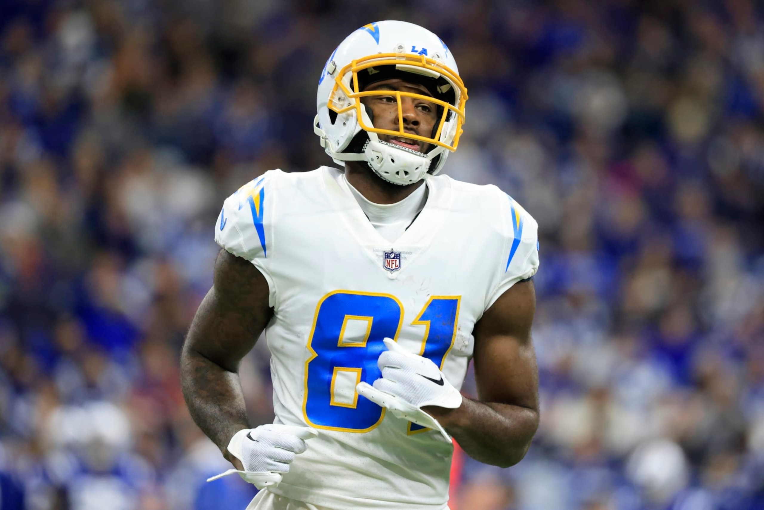 INDIANAPOLIS, INDIANA - DECEMBER 26: Mike Williams #81 of the Los Angeles Chargers on the field in the game against the Indianapolis Colts at Lucas Oil Stadium on December 26, 2022 in Indianapolis, Indiana. (Photo by Justin Casterline/Getty Images)