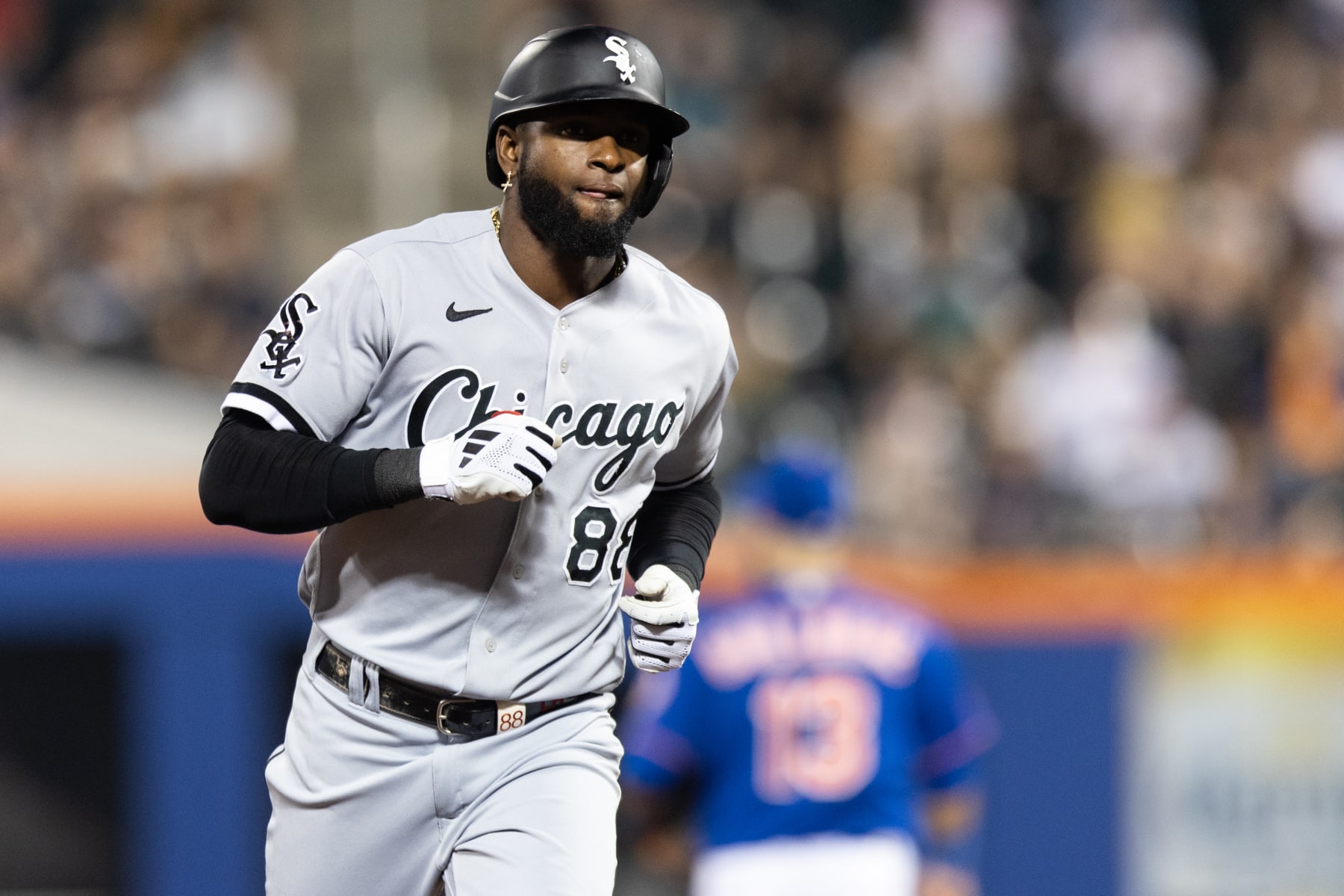 NEW YORK, NEW YORK - JULY 19: Luis Robert Jr. #88 of the Chicago White Sox rounds the bases after hitting a home run during the during the seventh inning of the game against the New York Mets at Citi Field on July 19, 2023 in New York City. (Photo by Dustin Satloff/Getty Images)