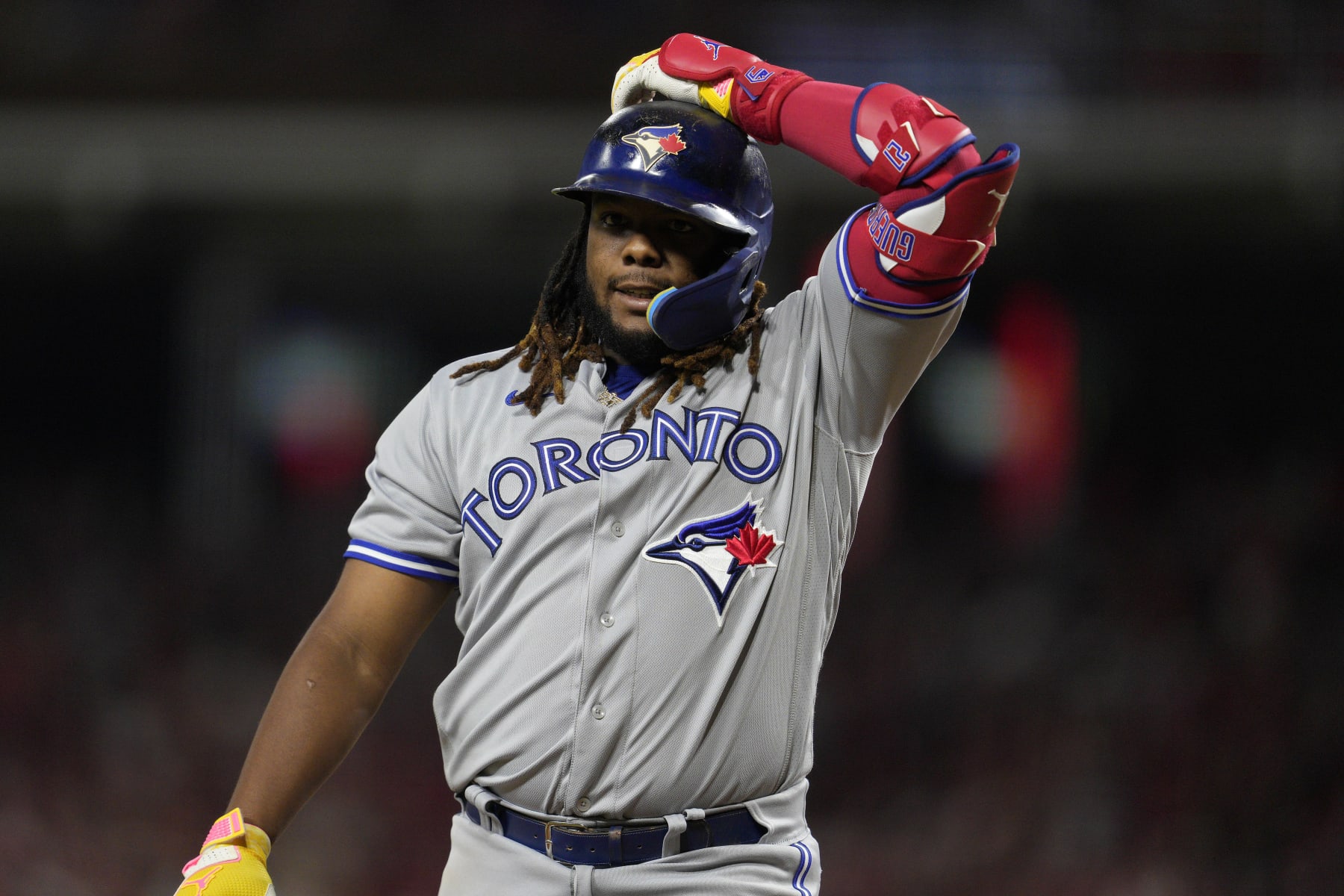 CINCINNATI, OHIO - AUGUST 19: Vladimir Guerrero Jr. #27 of the Toronto Blue Jays bats during a baseball game against the Cincinnati Reds at Great American Ball Park on August 19, 2023 in Cincinnati, Ohio. (Photo by Jeff Dean/Getty Images)