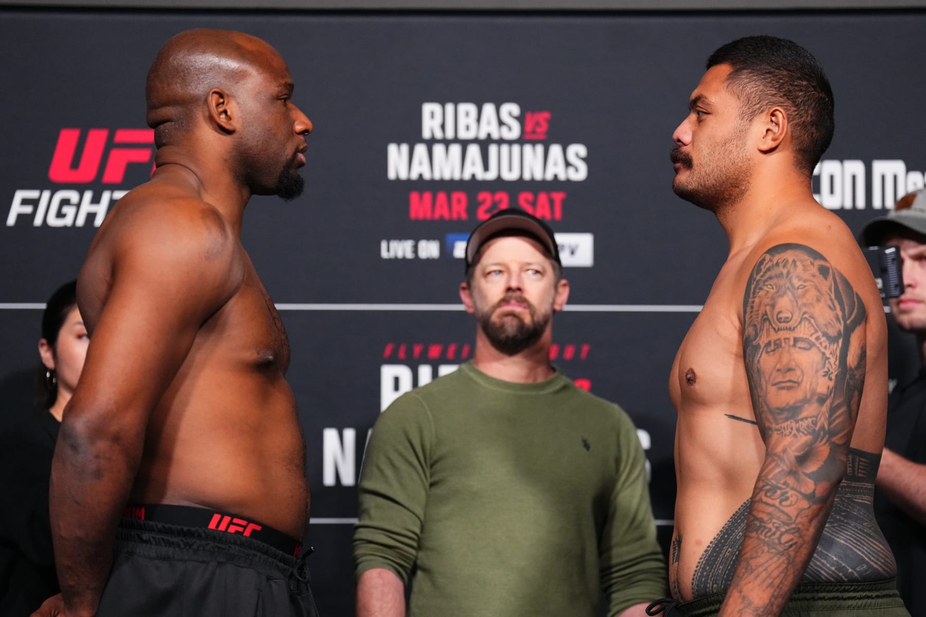 Karl Williams and Justin Tafa face off
